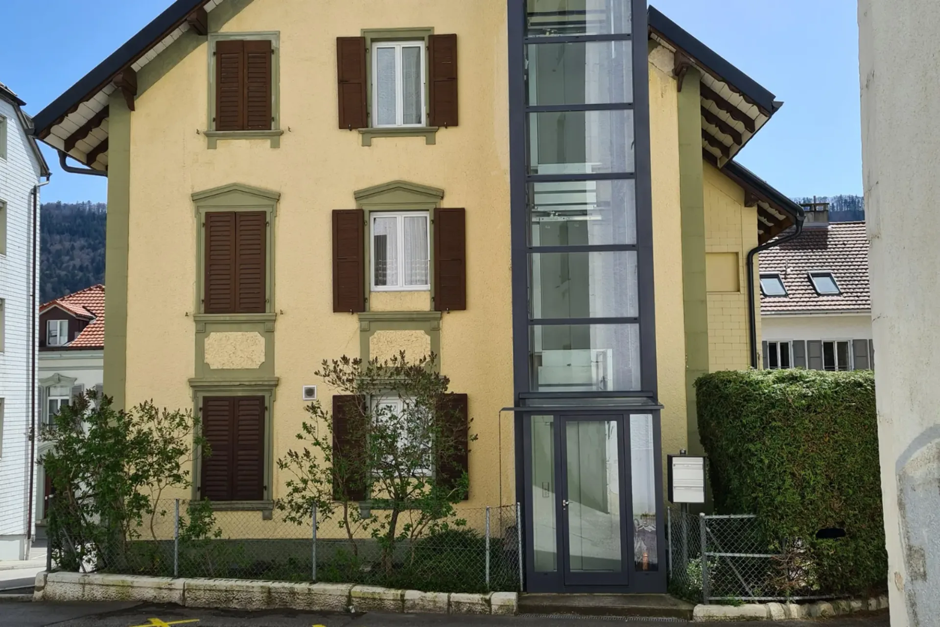 Investitionschance mit diesem kleinen Gebäude in St-Imier