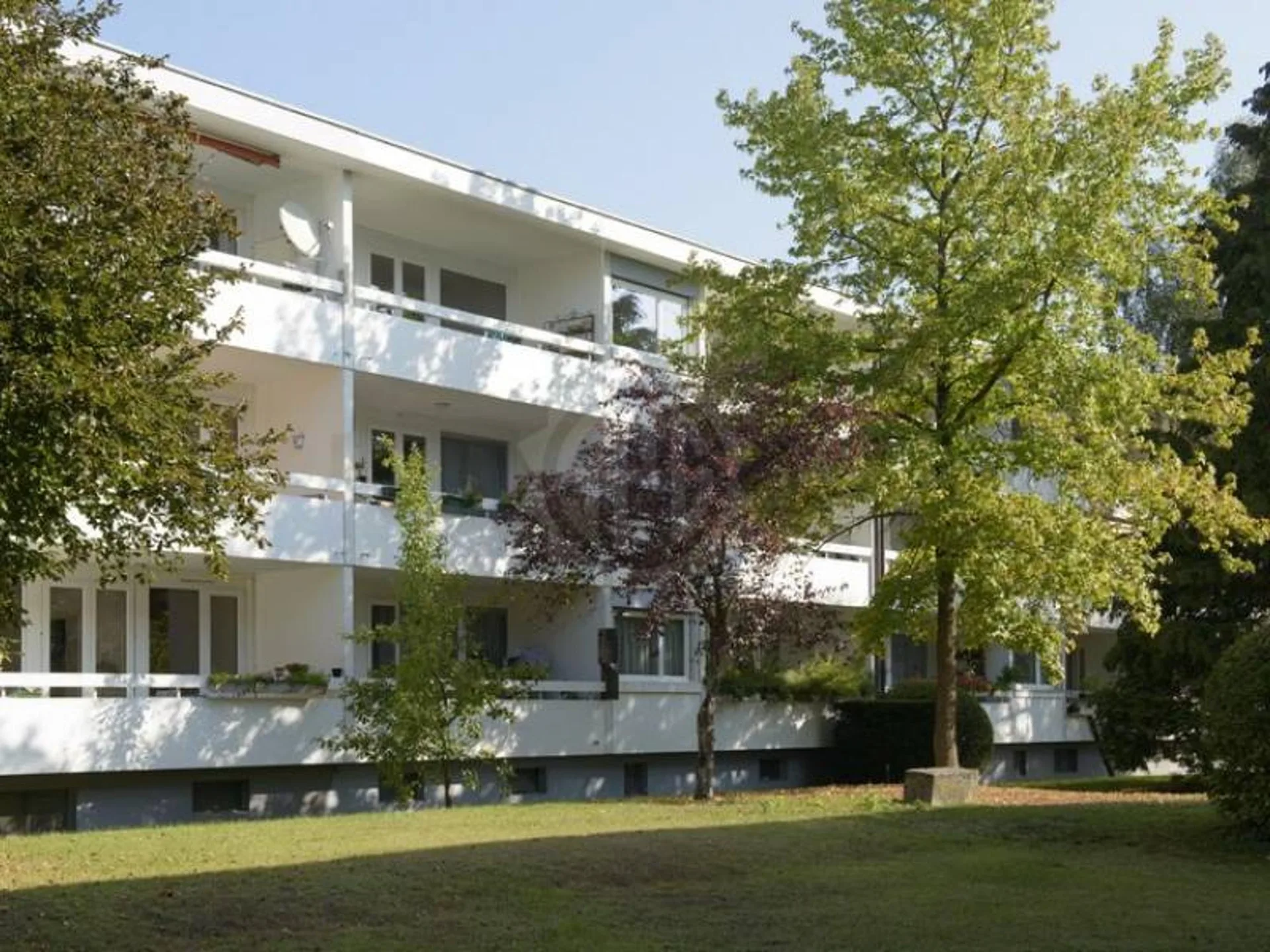 Schöner Keller - Avully