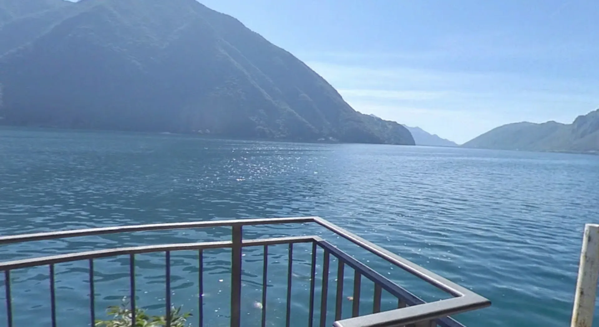 Hotel CASTAGNOLA zum Renovieren am See mit Bootsliegeplatz