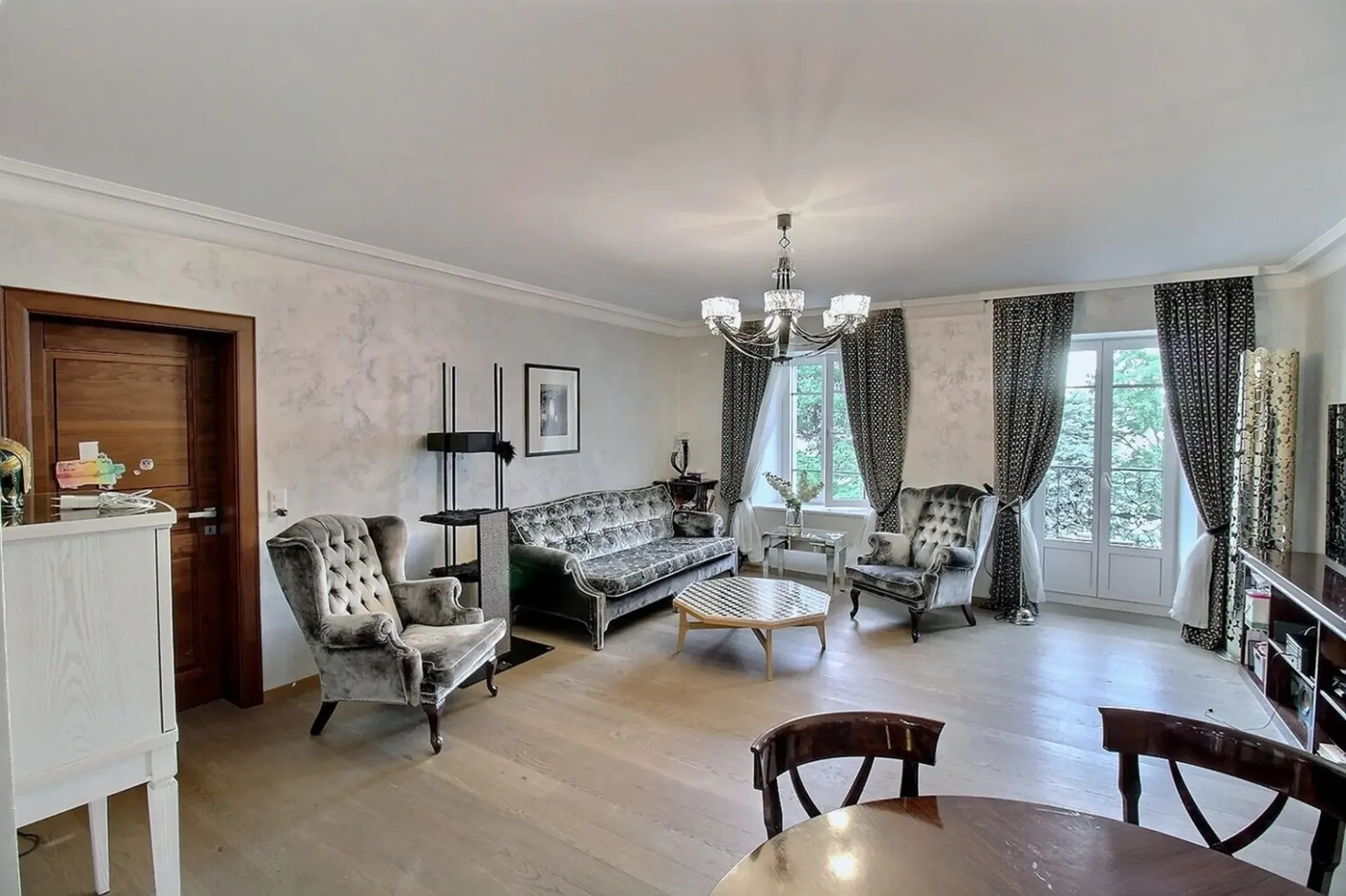 4002. Appartement moderne au centre de Montreux, vue lac