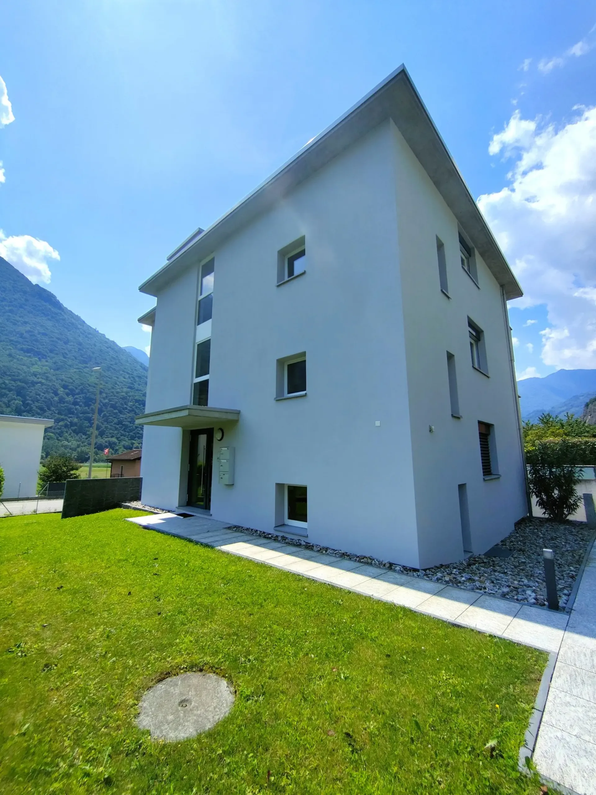 Wohnung 3 ½ Zimmer, 1. Stock, Wohngebiet Lumino
