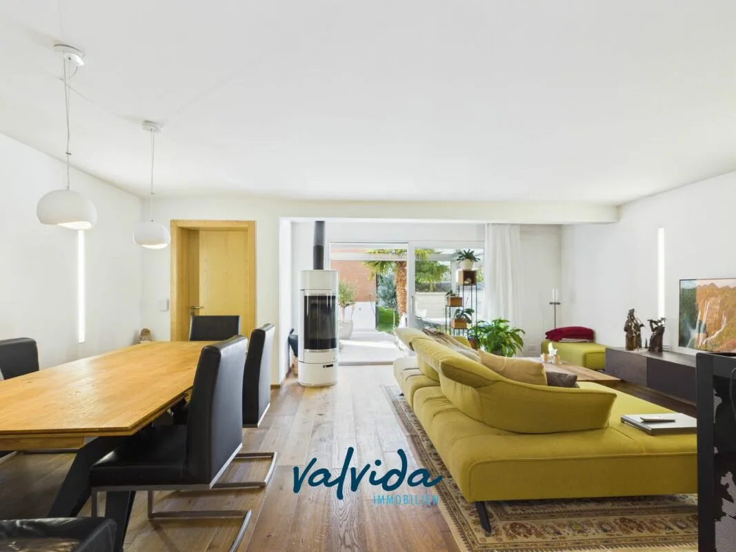 Ein Raumwunder der Extraklasse - hochwertig saniertes 5.5-Zimmer-Reihenhaus in Gampel