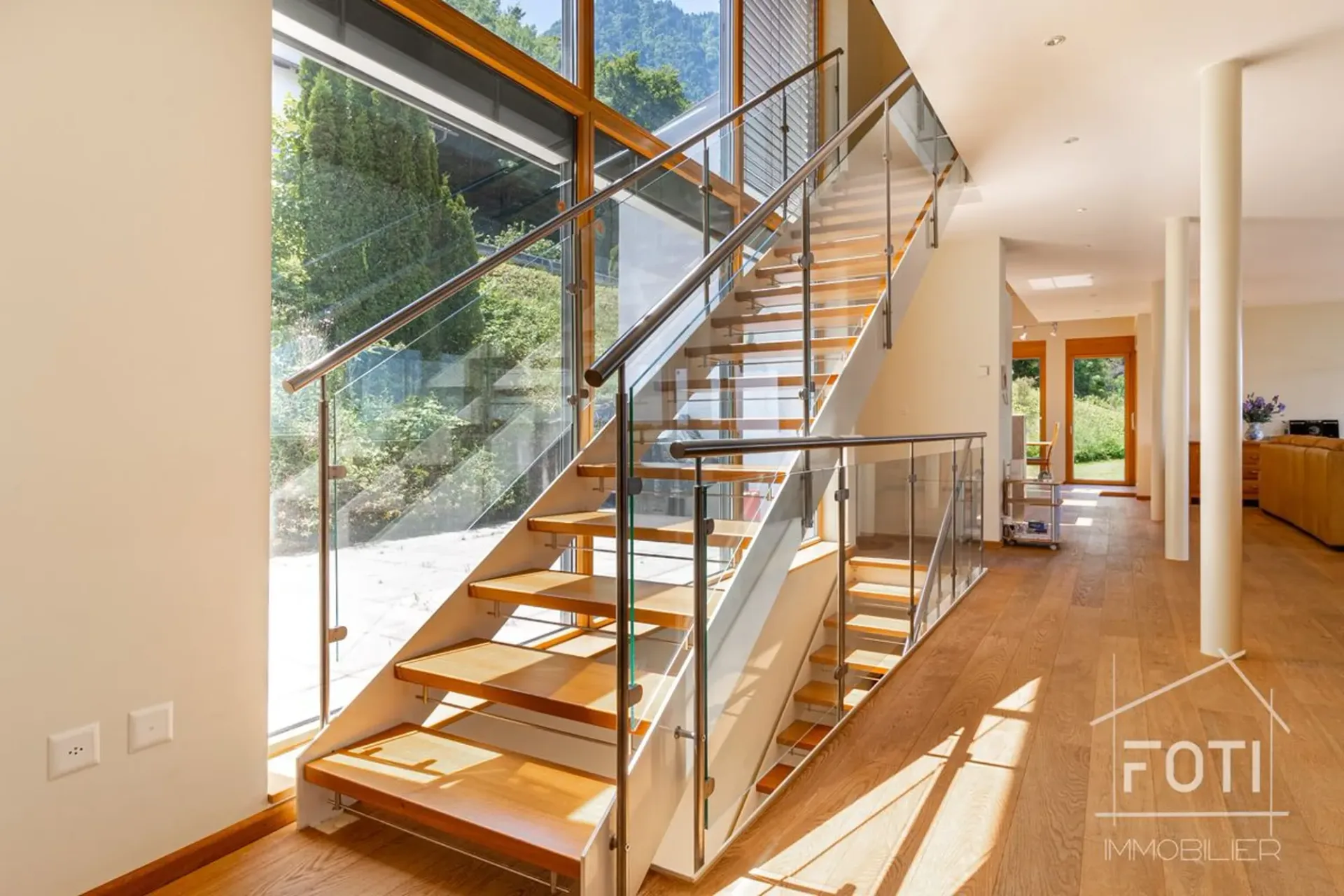 Architect's villa with breathtaking views of Lake Geneva