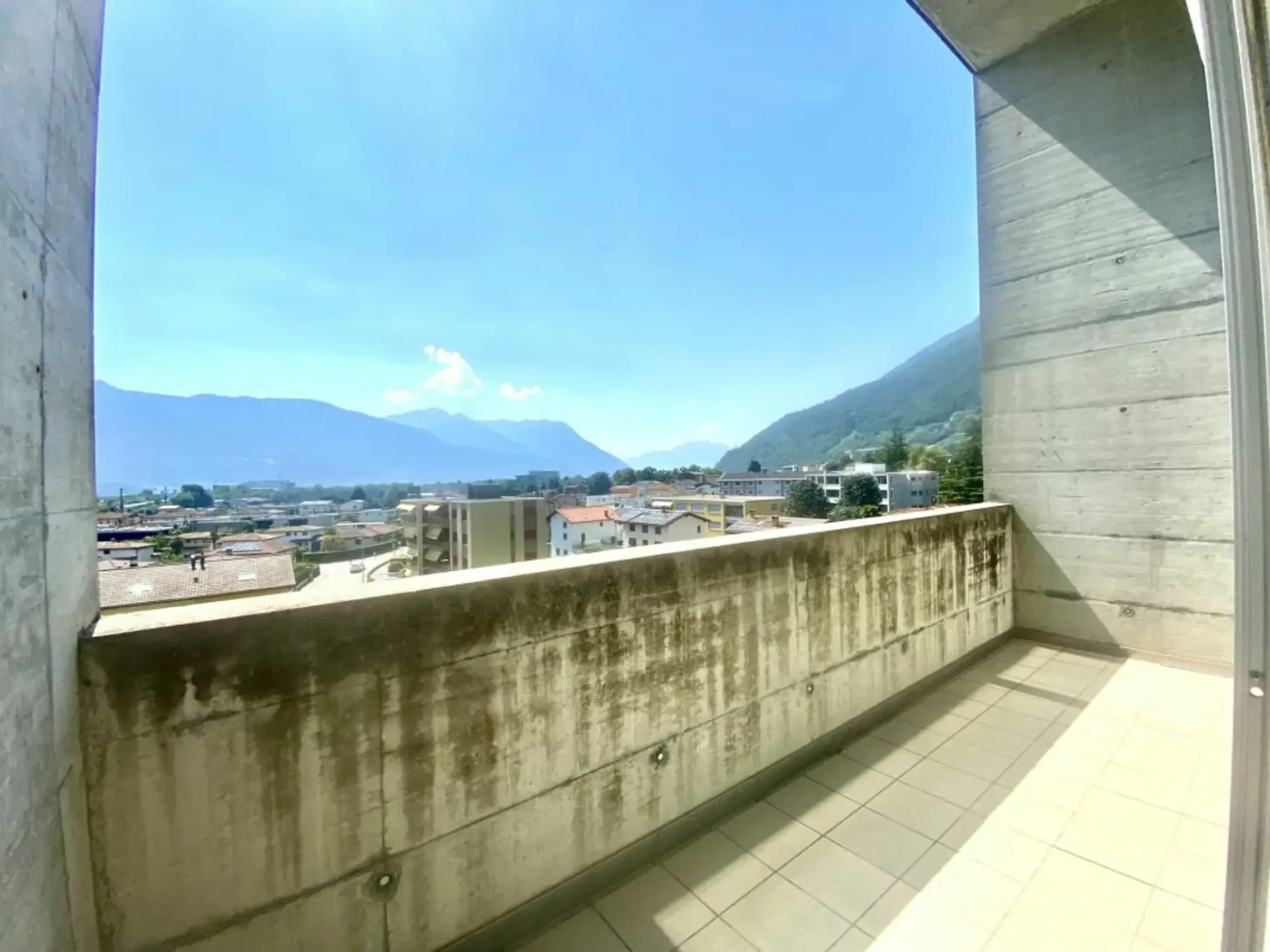 Quartiere Moneral App. 701 - 2,5 locali moderno