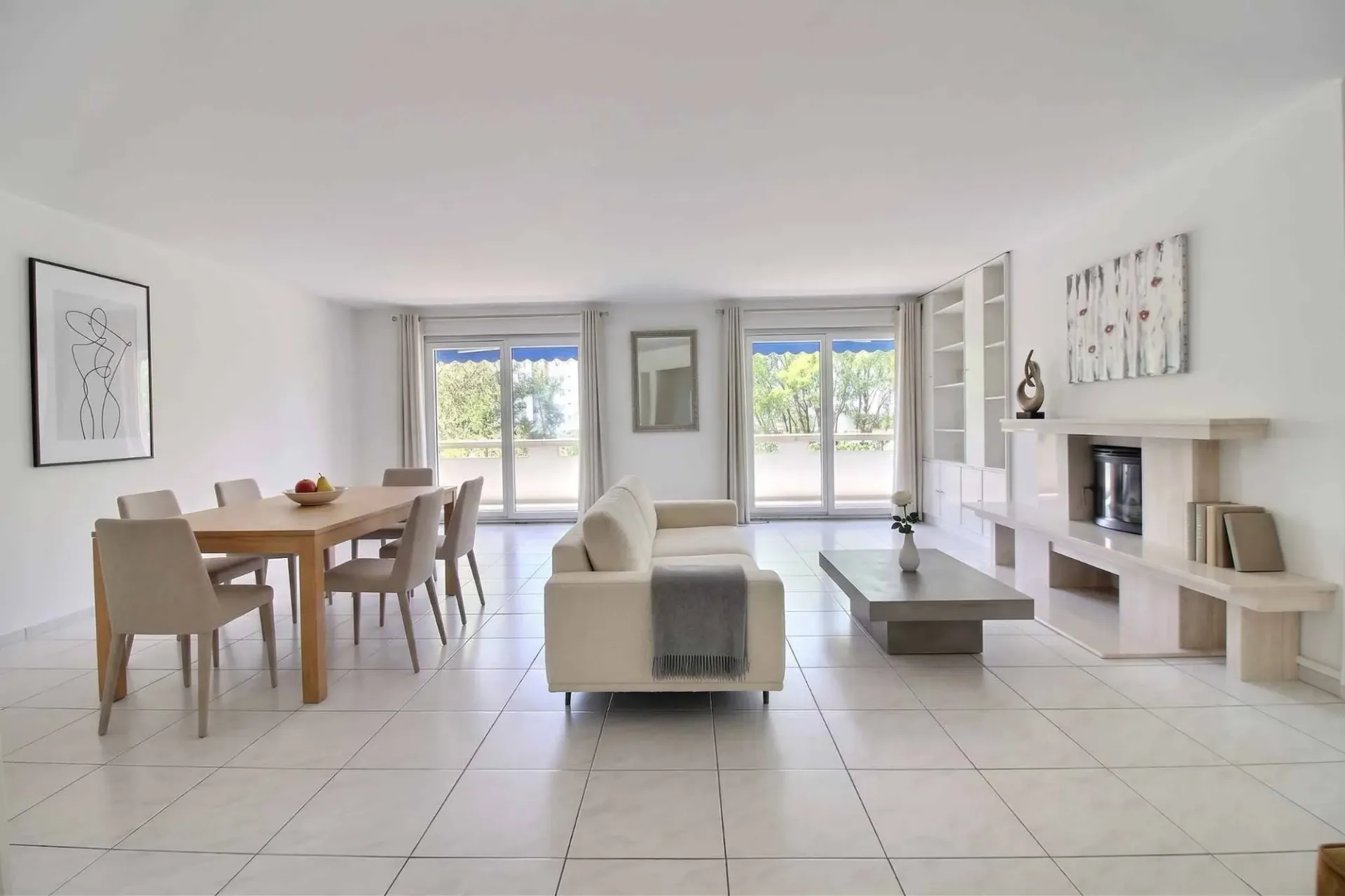 Geräumige Wohnung mit großem Balkon