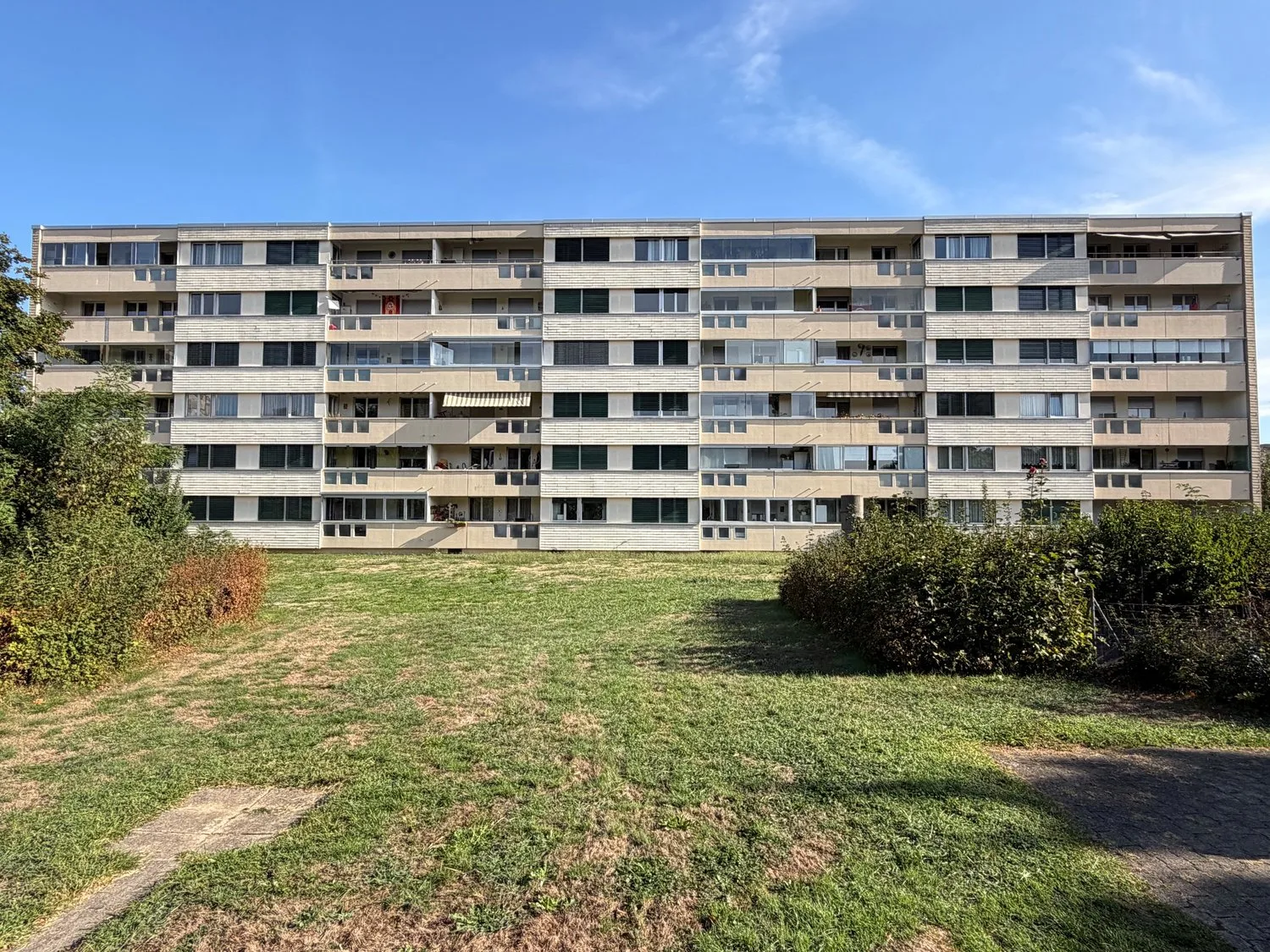 Gepflegte Wohnung im Baurecht an top Lage
