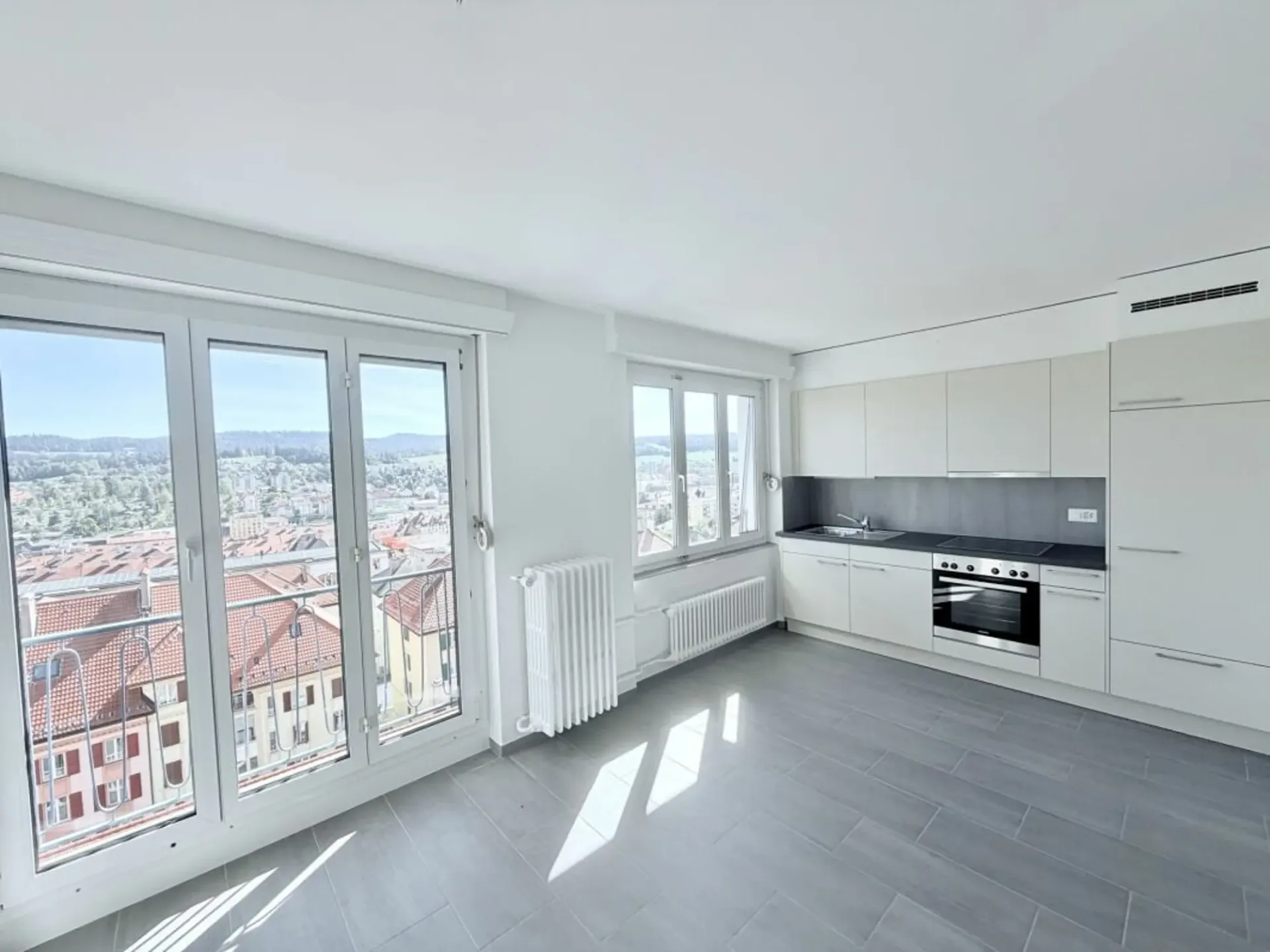 Renoviert! 2.0-Zimmer-Wohnung mit freier Sicht
