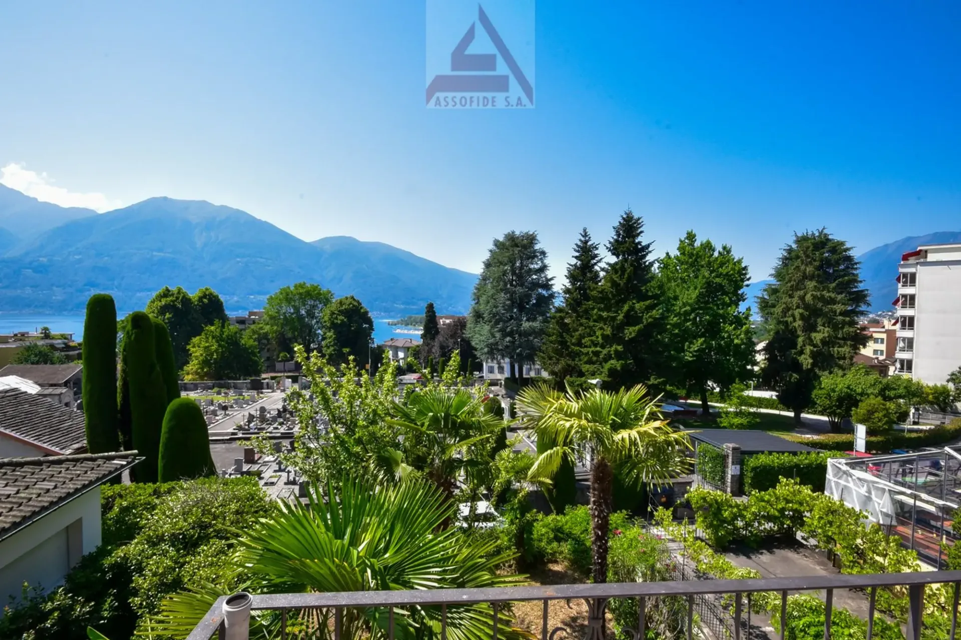 Villa da ristrutturare / Villa zu renovieren