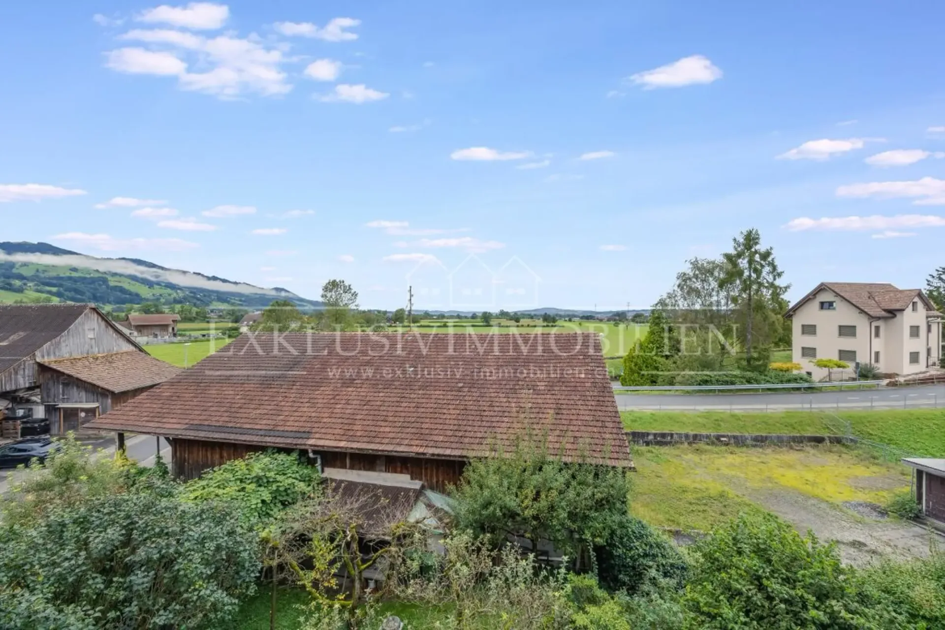 Felicità abitativa soleggiata con vista panoramica - vivere piacevolmente a Wangen