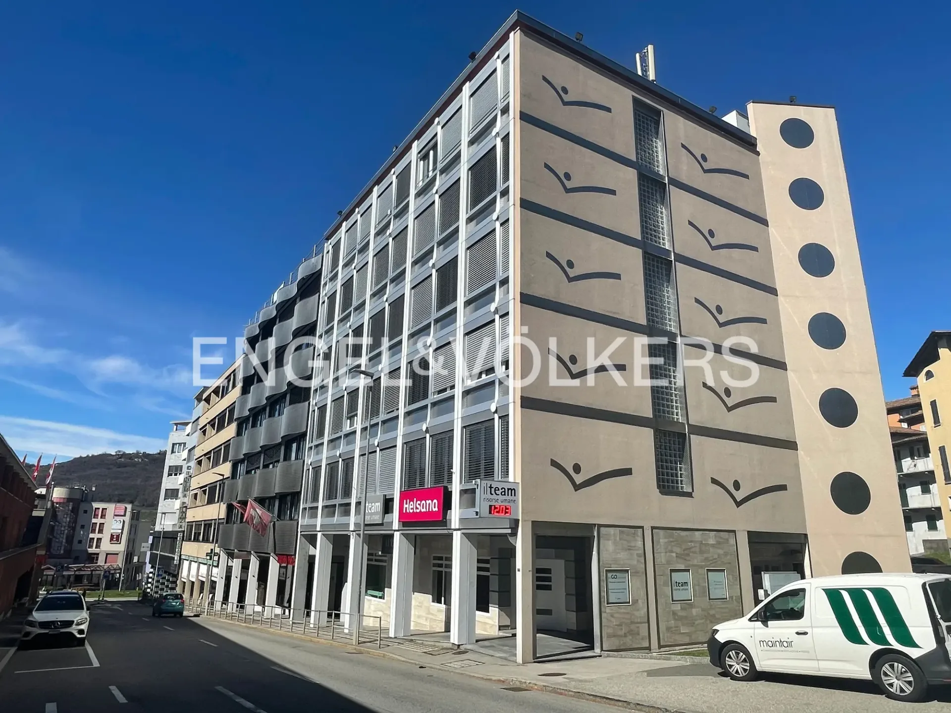 Immeubles à usage de bureau et locaux commerciaux