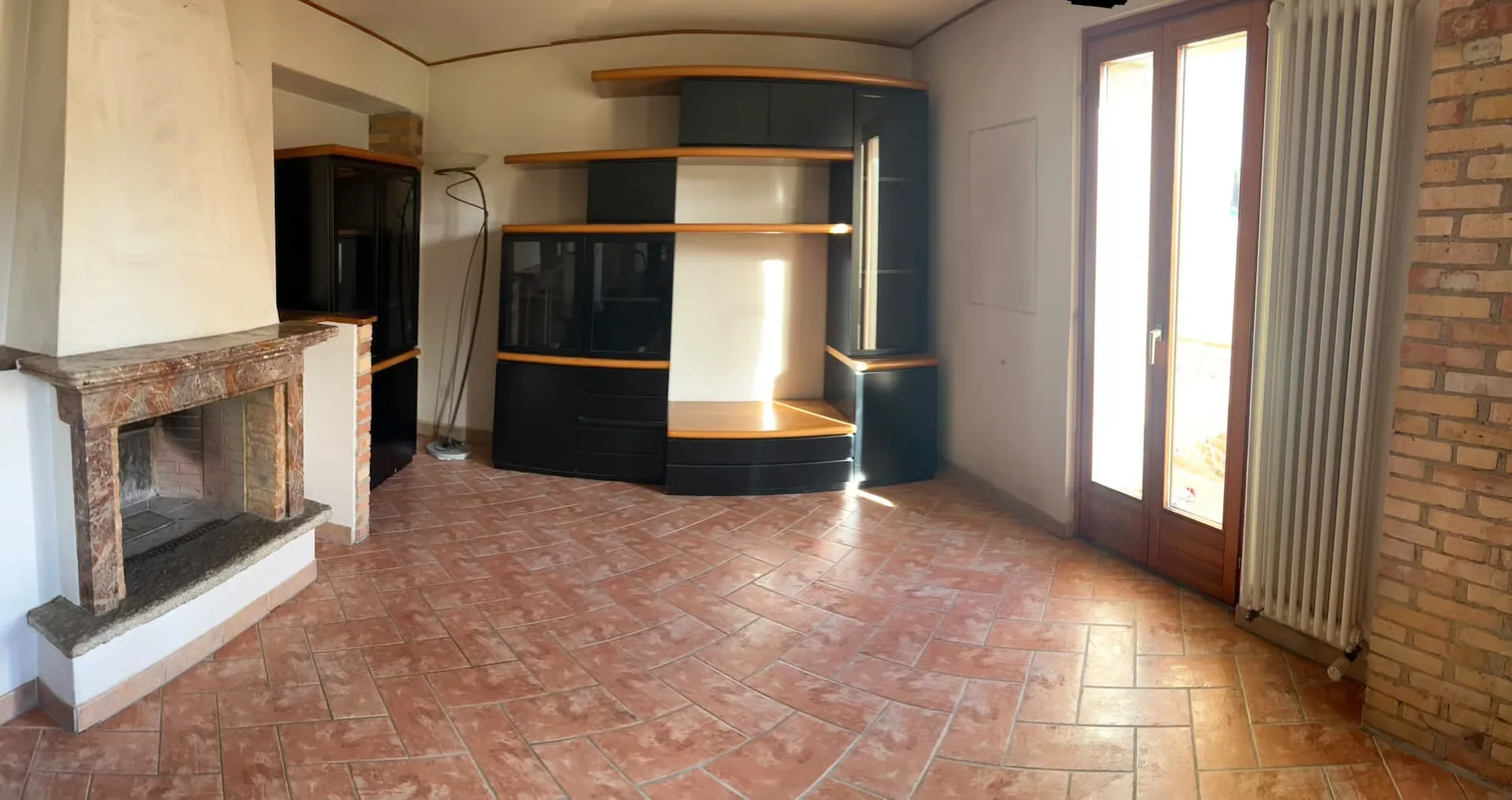 Komfortables 2.5-Zimmer-Appartement in toskanischem Rustico in Stabio