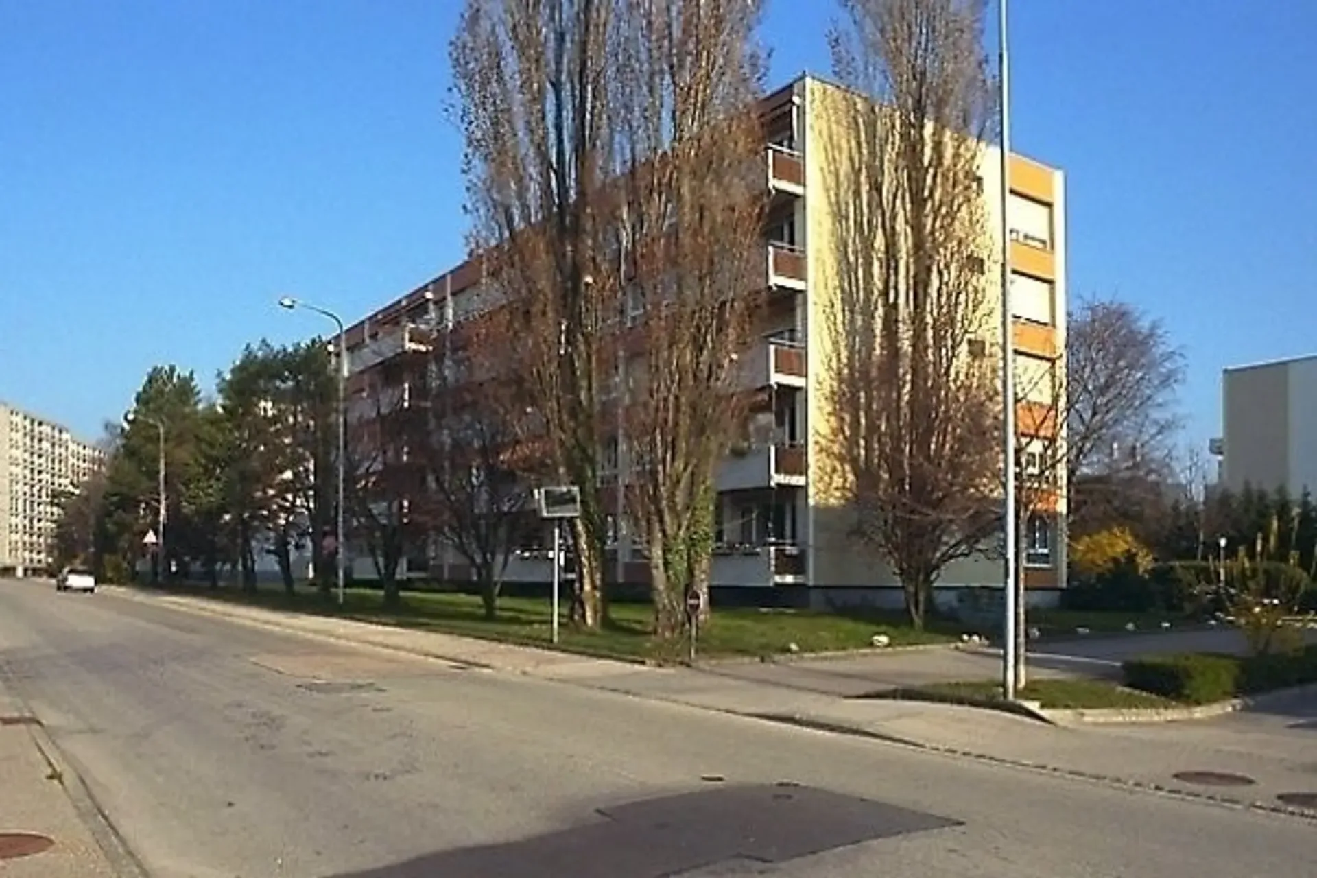 Außenparkplatz