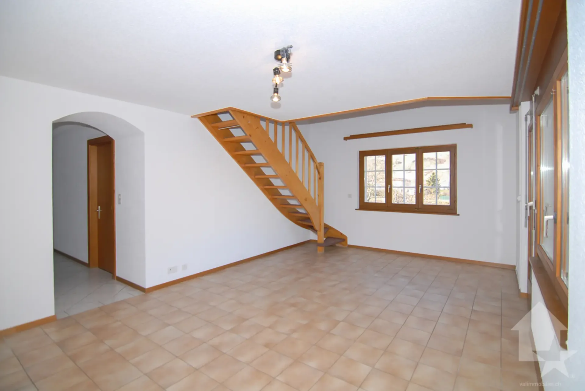 Geräumige Dachgeschosswohnung in Saillon
