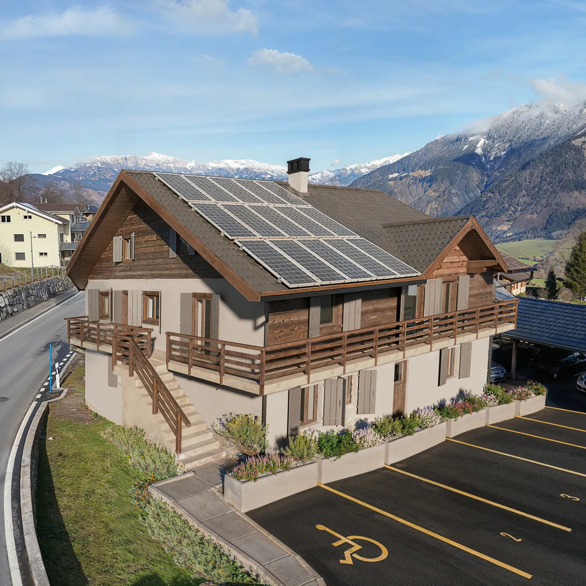Vérossaz Chalet-Grange à Transformer en 2 appartements spacieux