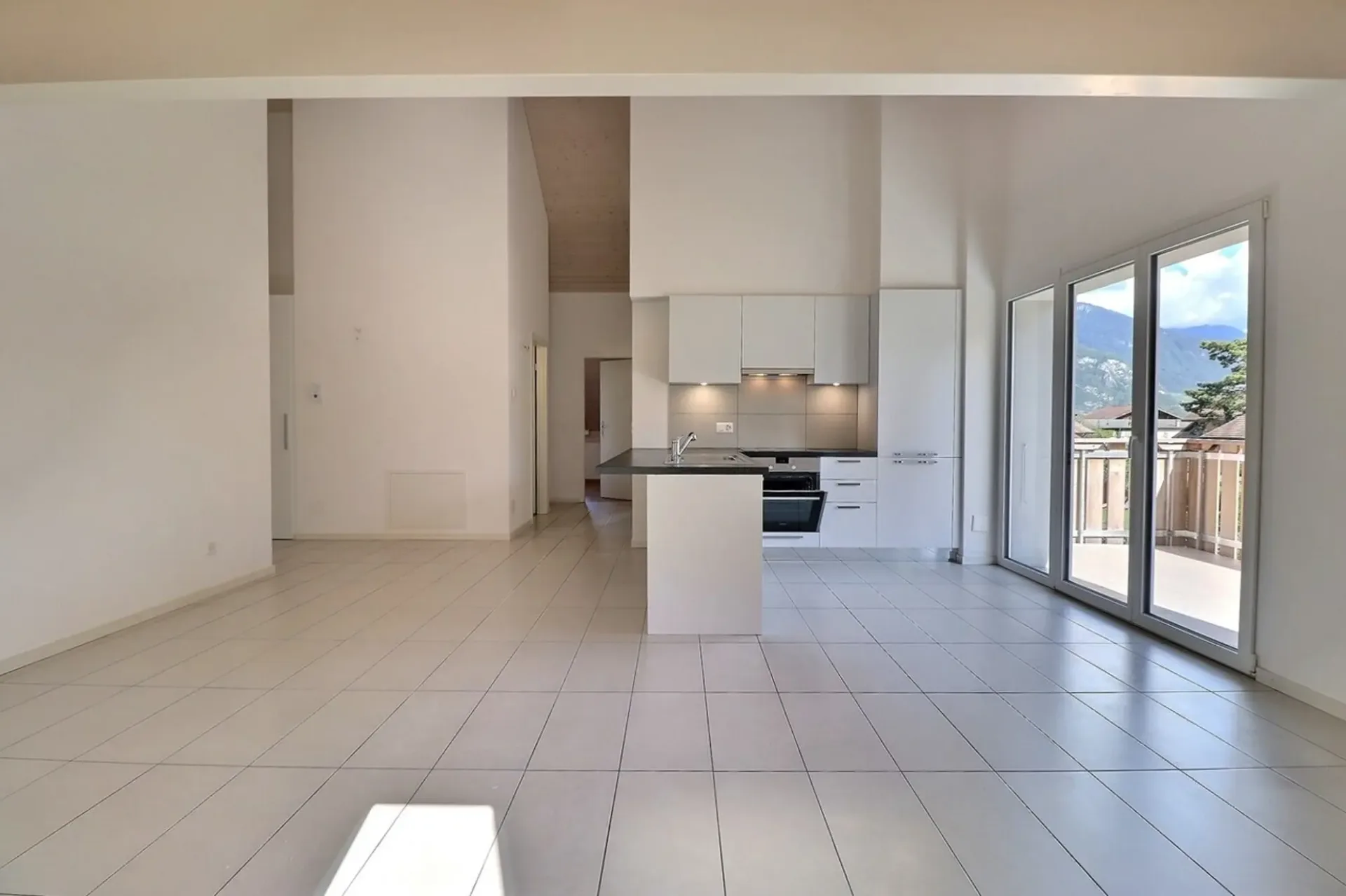 Prächtige 4.5-Zimmer-Wohnung mit 96 m2 und großem Balkon