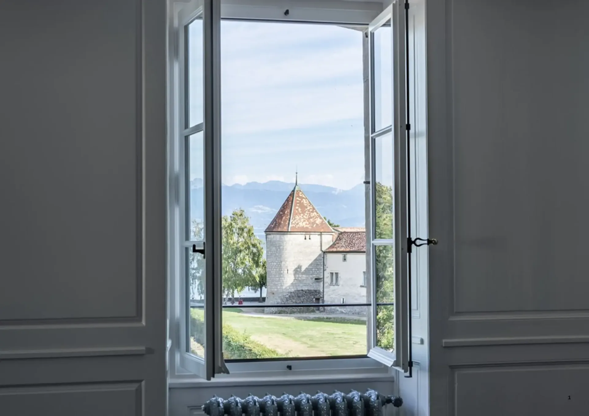 Charaktervolle Wohnung im Herzen von Rolle