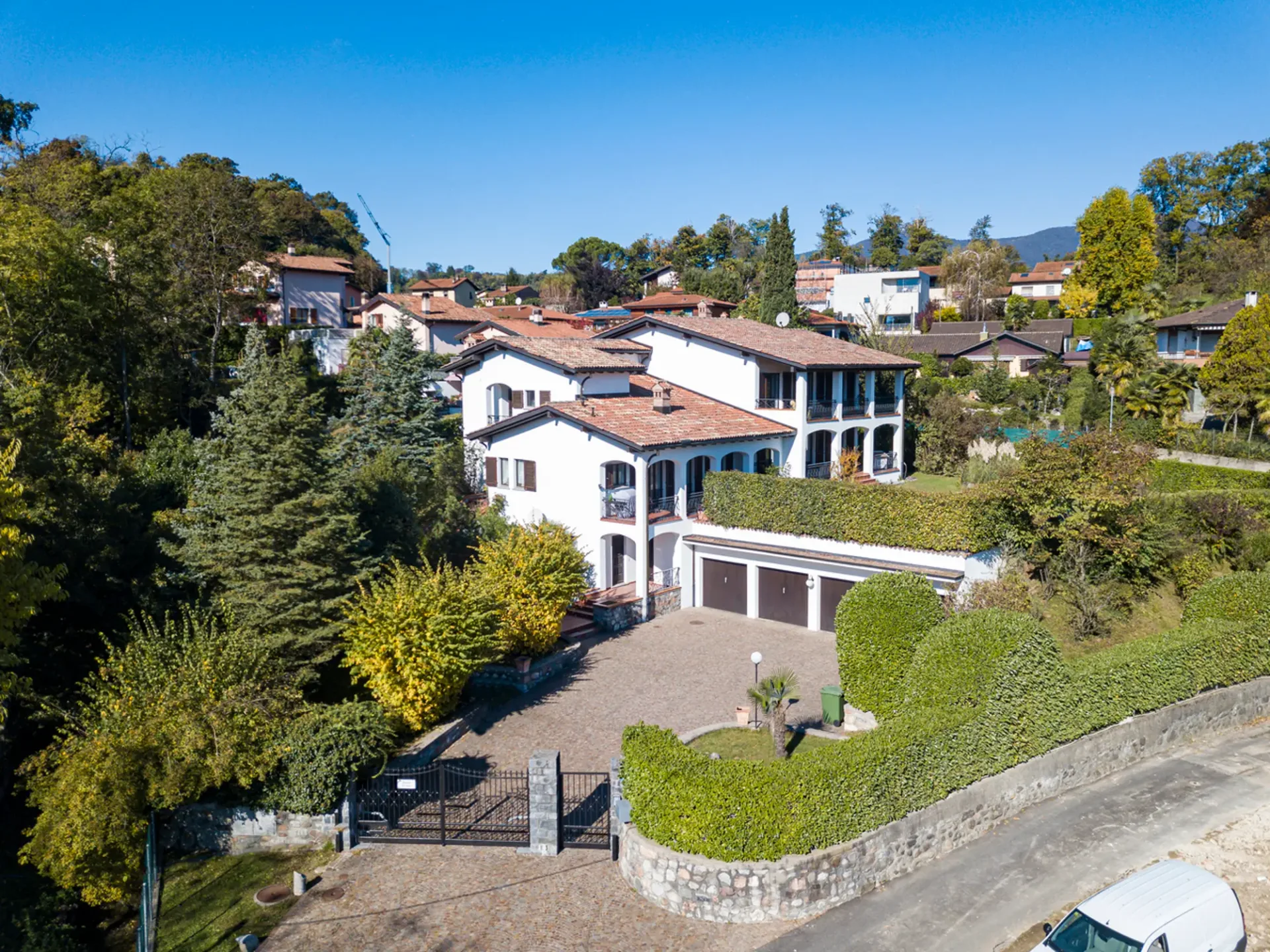 Villa Capriccio | Elegante proprietà immersa nel verde