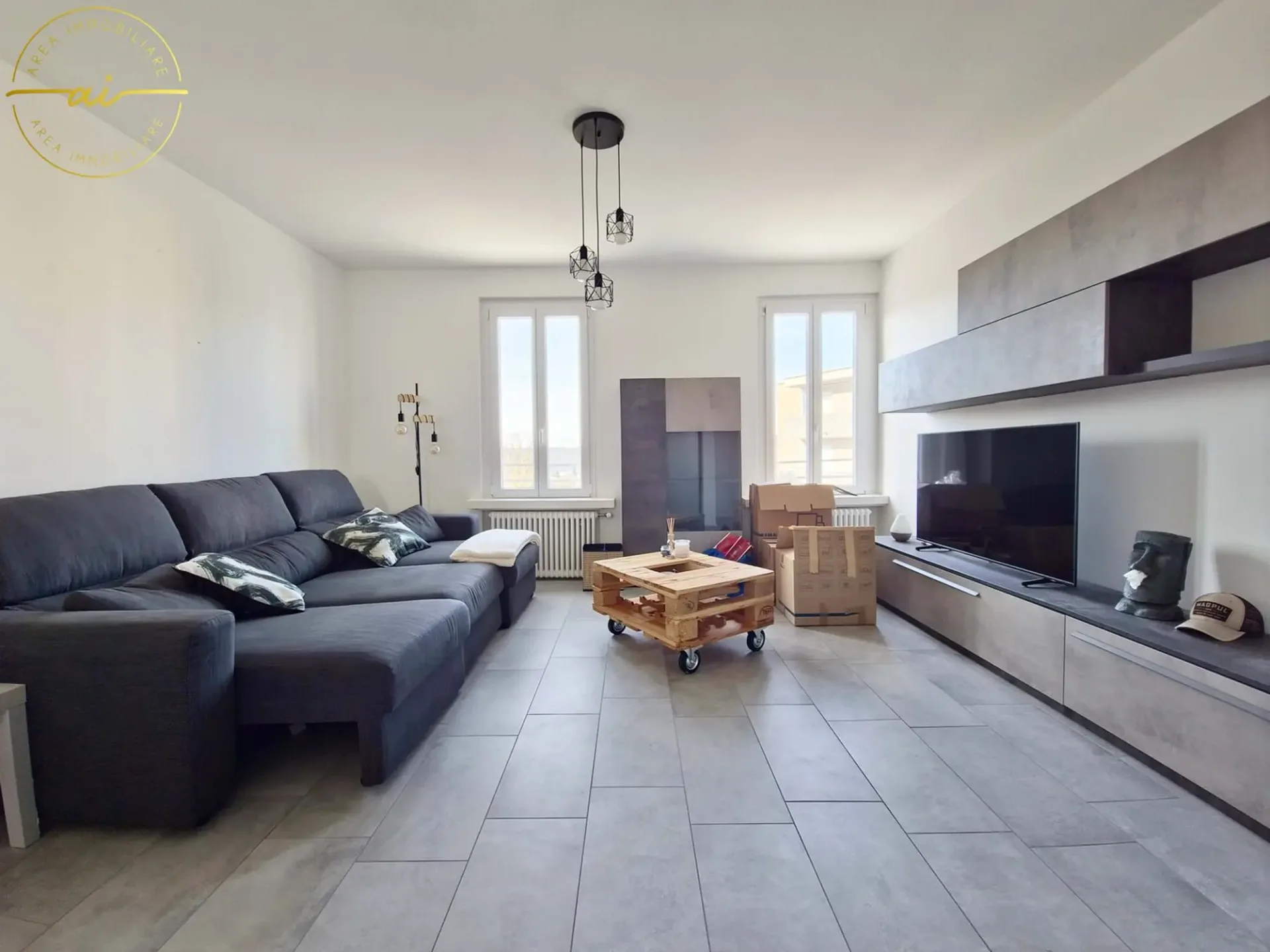 Modern 3.5-room apartment in Morbio Inferiore
