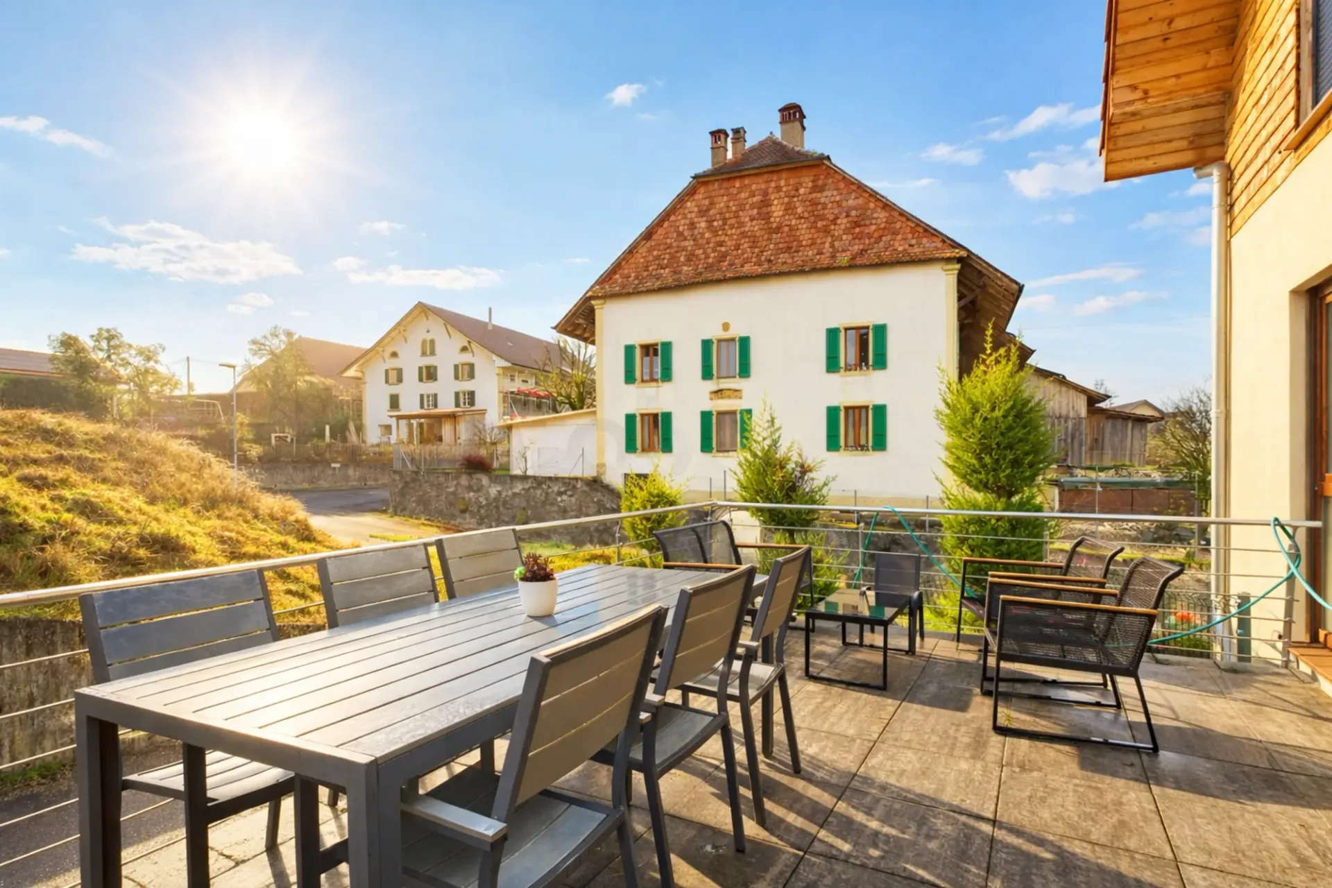 Schönes Reihenhaus mit 4,5 Zimmern im Herzen von St-Aubin