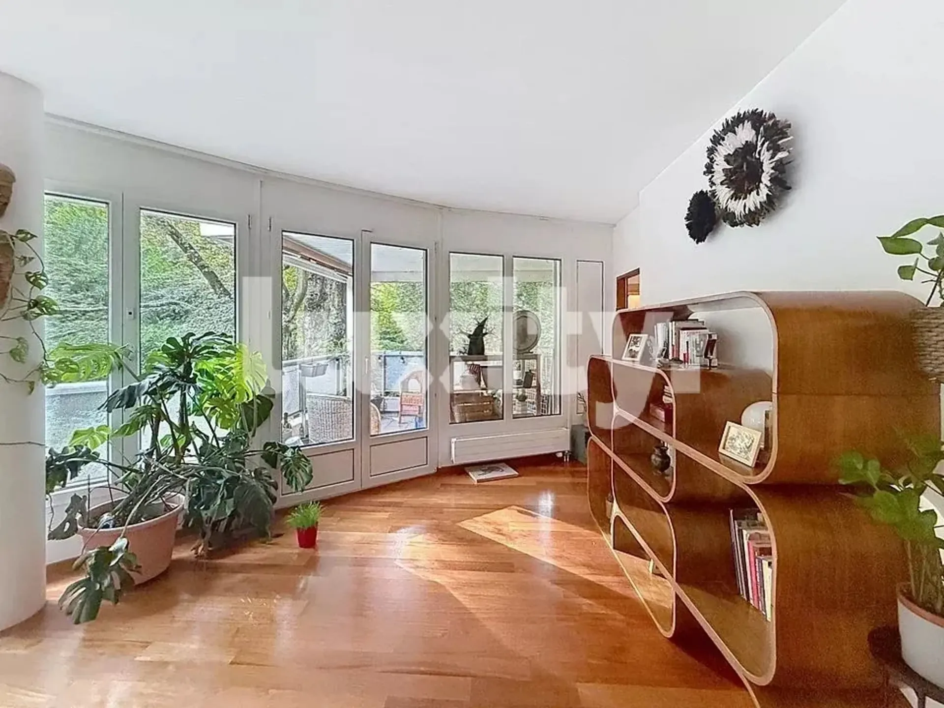 Schönes Apartment mit Balkon