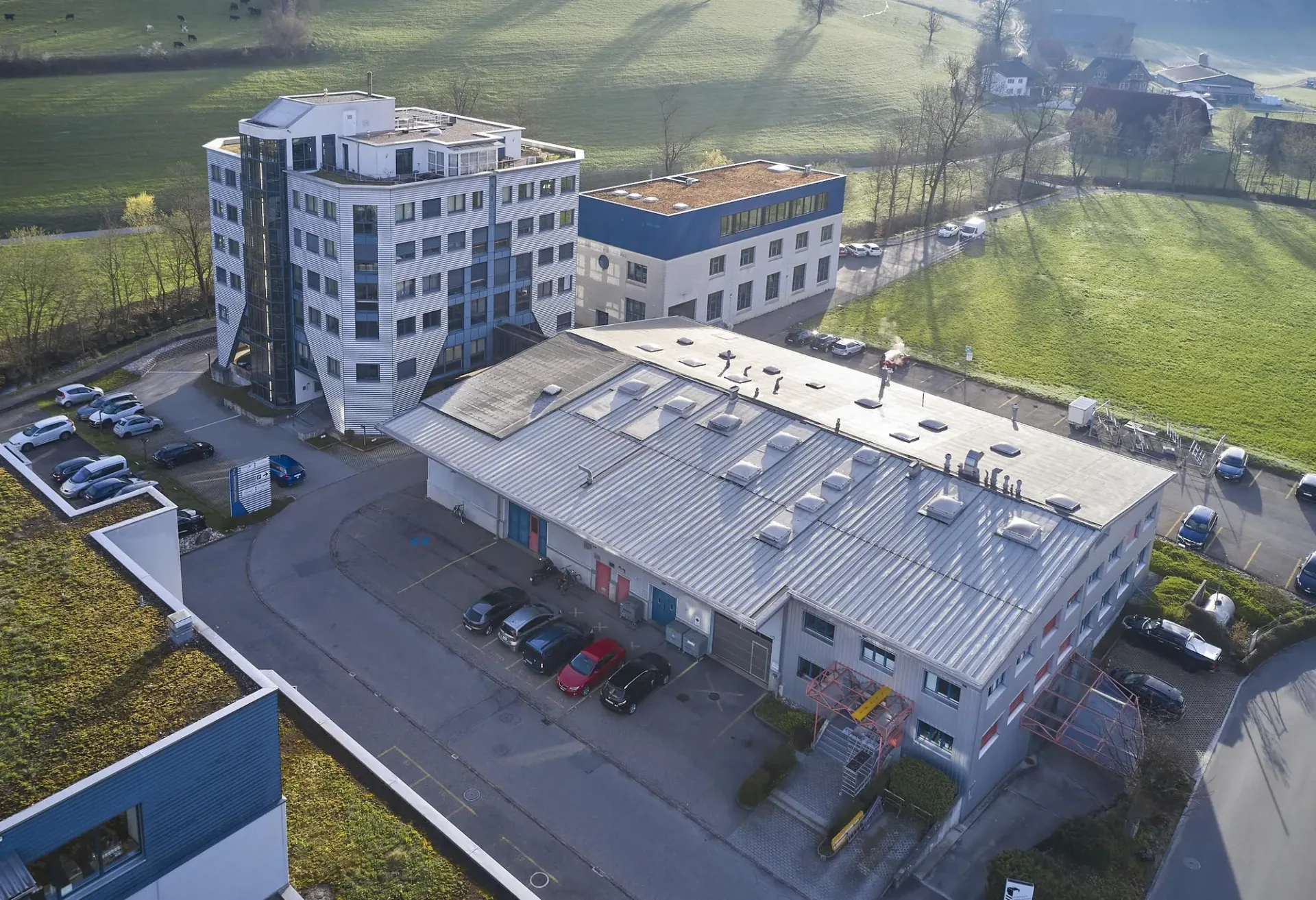 Geräumige Büro- und Gewerbefläche zu vermieten