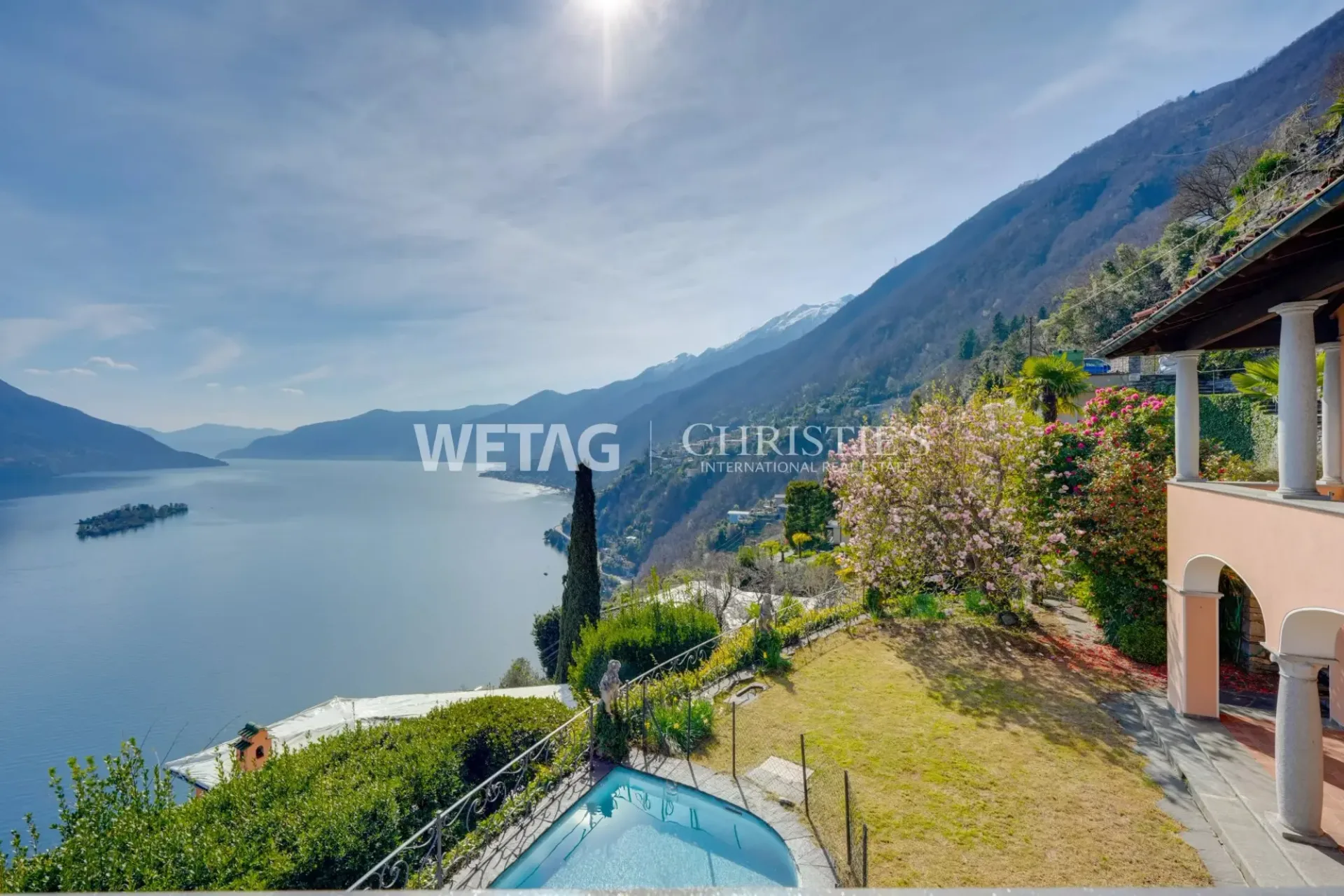 Mediterrane Villa mit Aussenpool & Panoramablick, ideal auch als Ferienresidenz, zu verkaufen in Ronco sopra Ascona