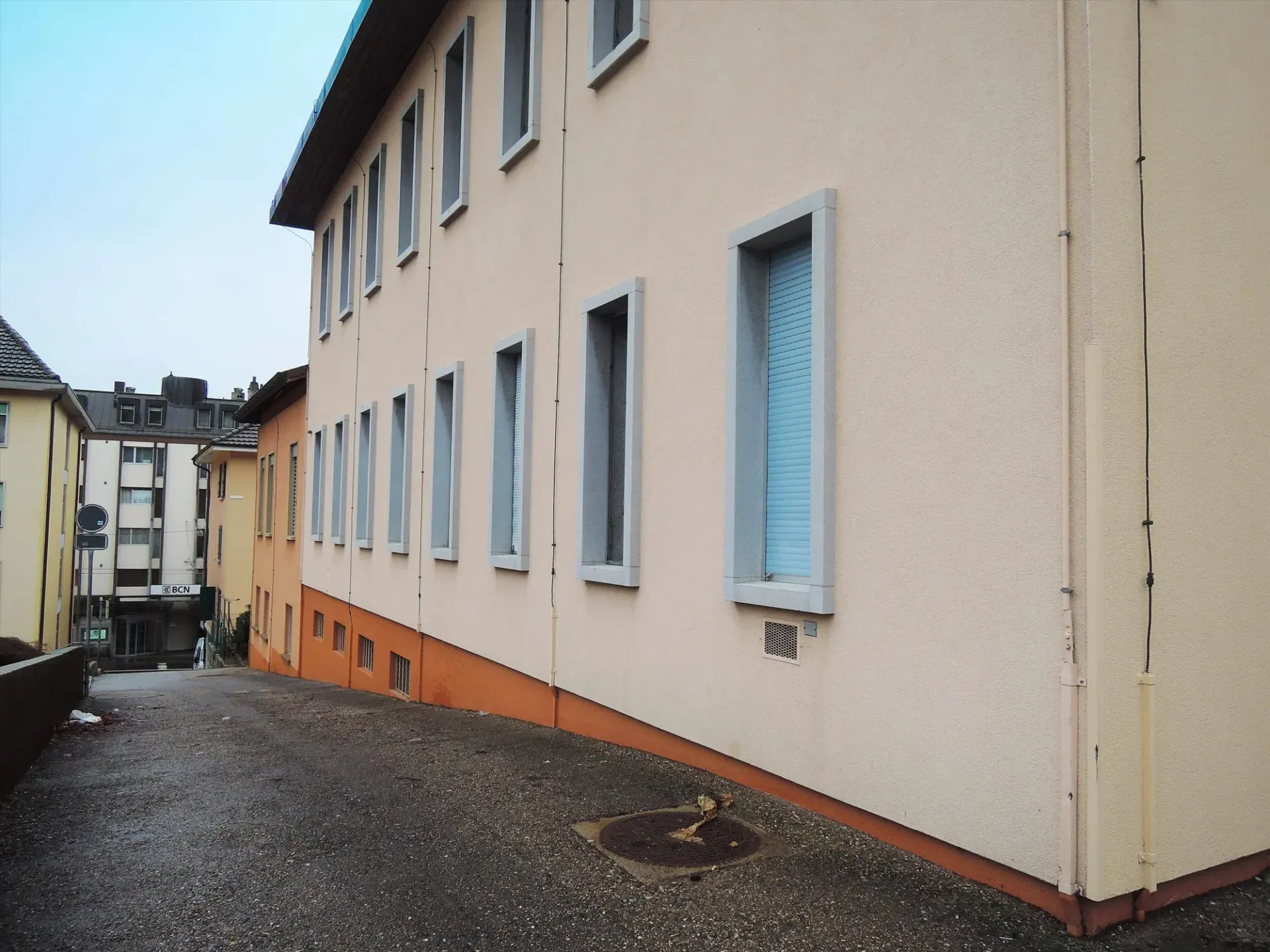 Verkaufsfläche im Zentrum von Peseux