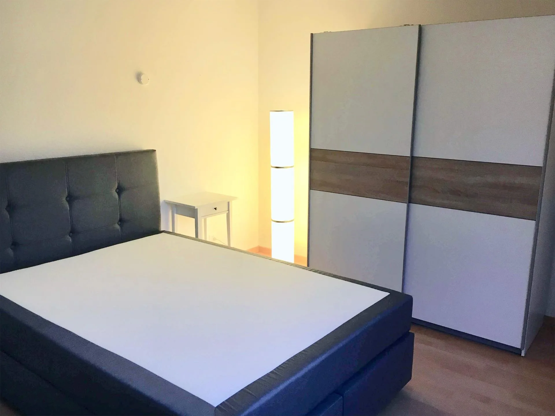 Dein nächstes Kapitel beginnt hier - Möbliertes Zimmer in Top-Lage