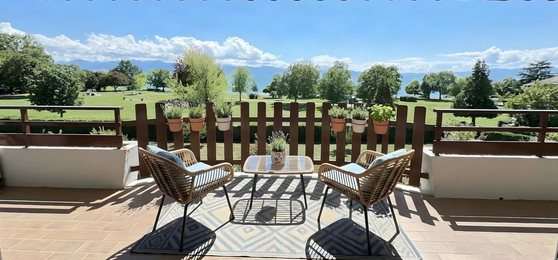 Selten in Rolle – Elegantes 4.5-Zimmer-Apartment in erster Reihe am See, Panoramablick