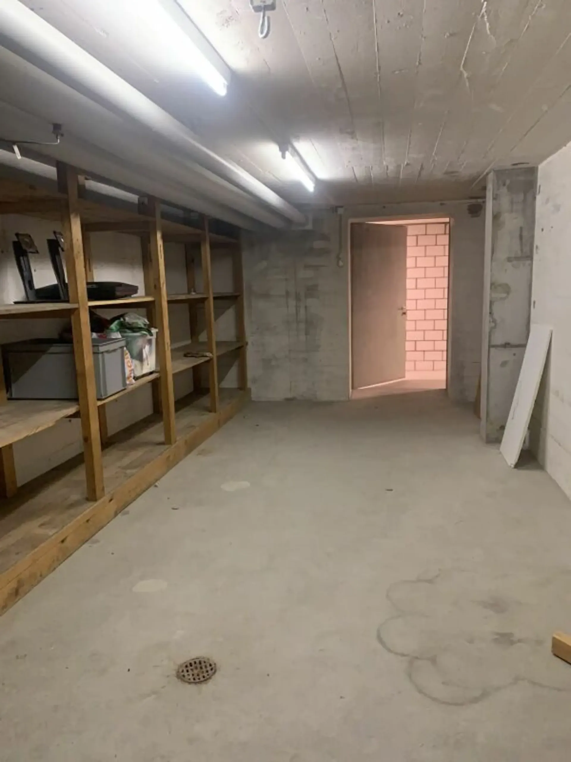 More space for your belongings - storage room for rent
