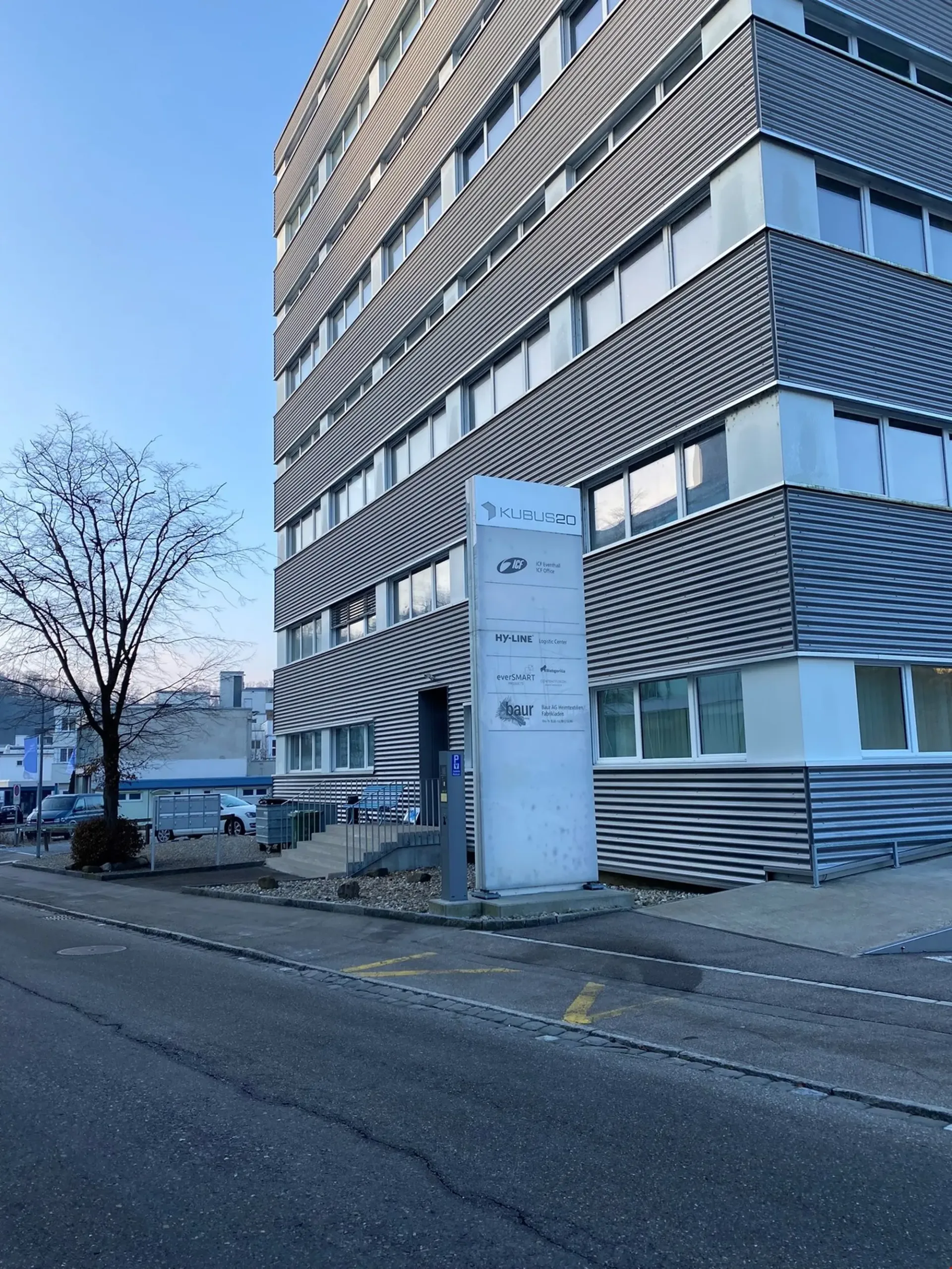 „Arbeiten am Rhein“ urbane 370m2 Bürofläche in ehe. Fabrikgebäude