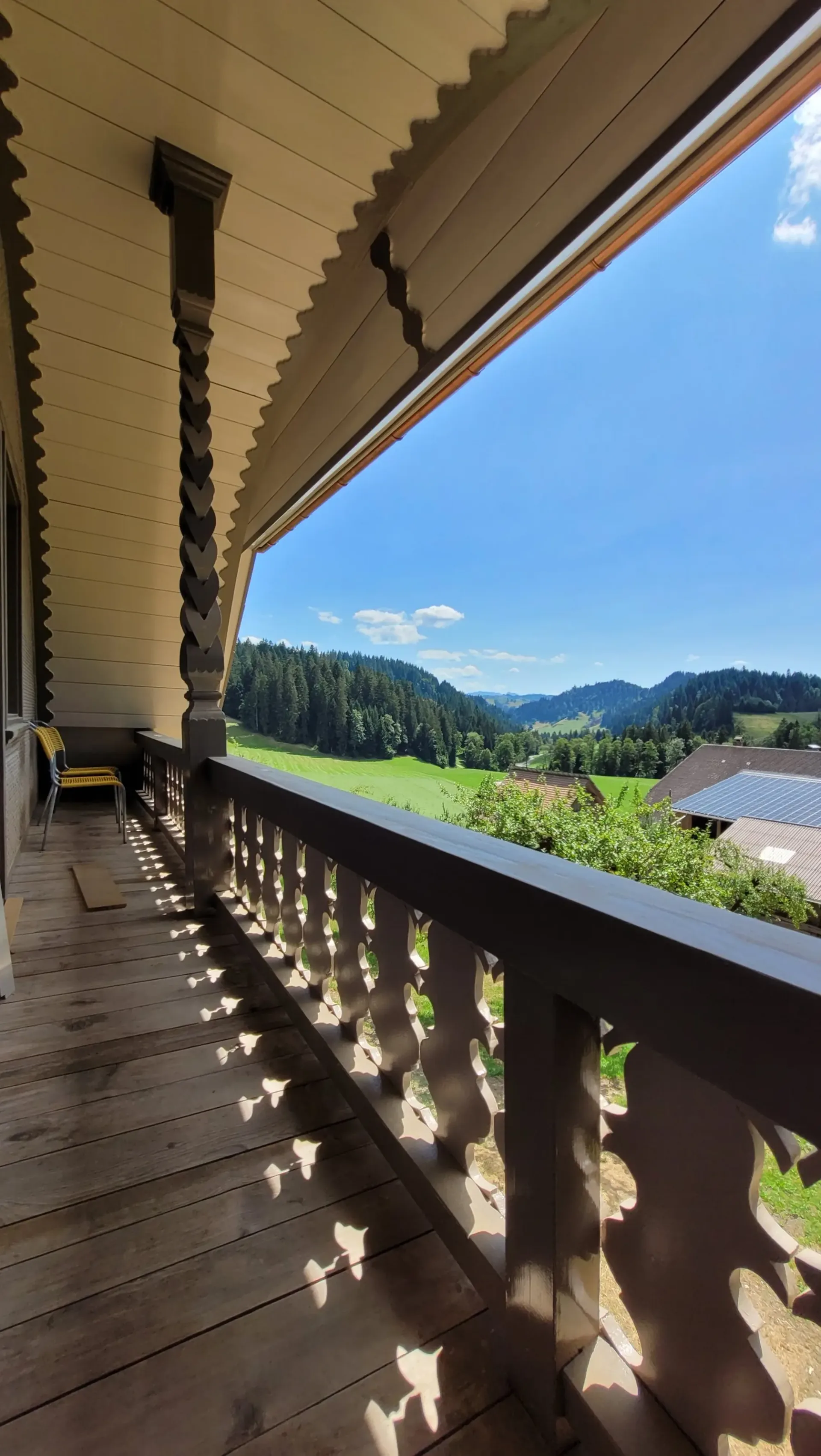 Neue Dachwohnung im Grünen in 60 Min. Bern/Luzern
