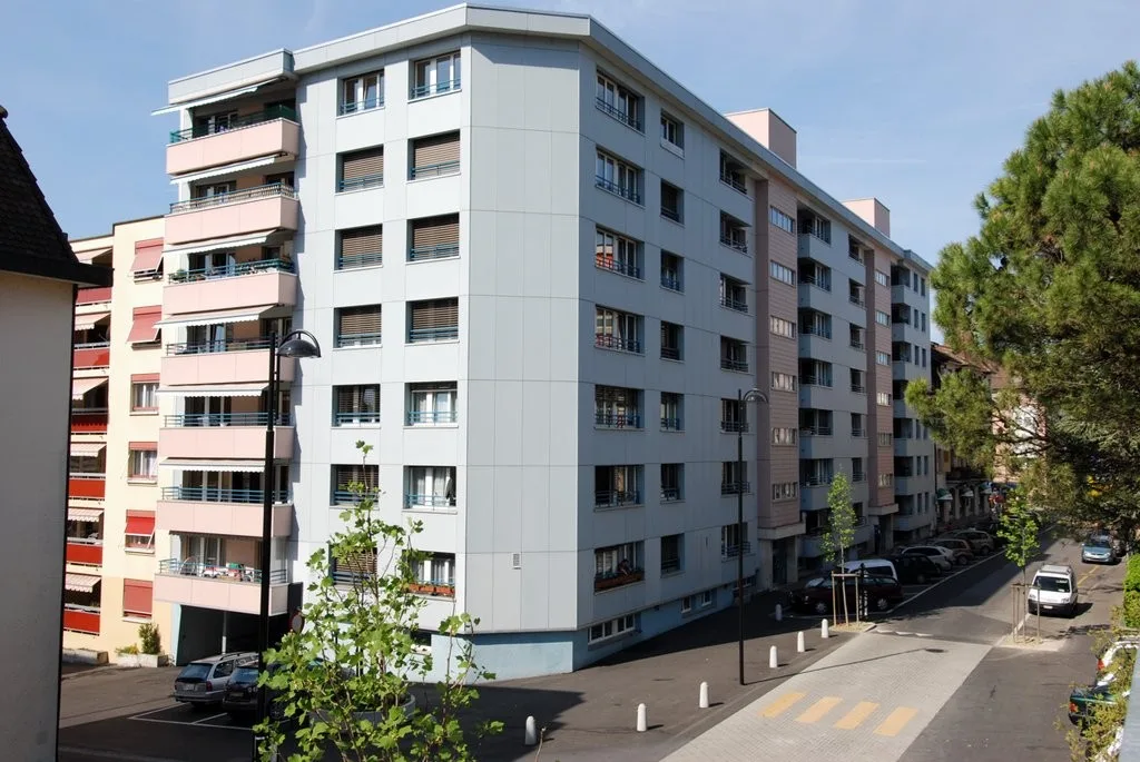 Schönes 2.5-Zimmer-Wohnung nahe den Geschäften