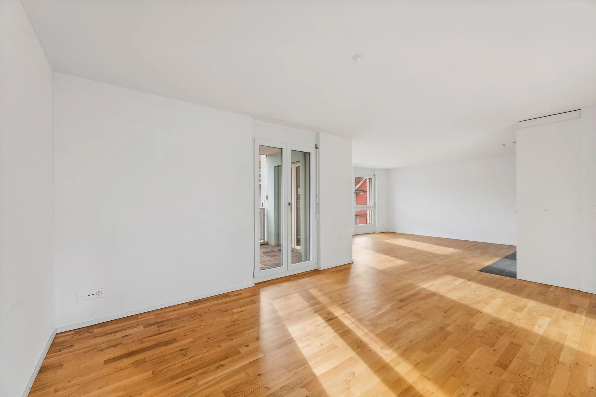 Moderne Terrassenwohnung im Zentrum / CHF 300.00 Ikea-Gutschein für Neumieter