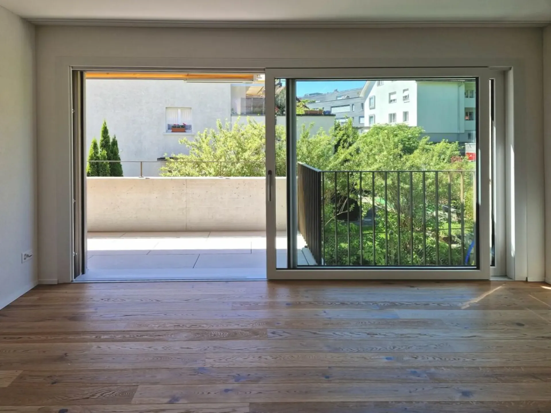 Vita urbana, abitazione rilassata: appartamento di 3,5 locali in proprietà moderna al 1° piano