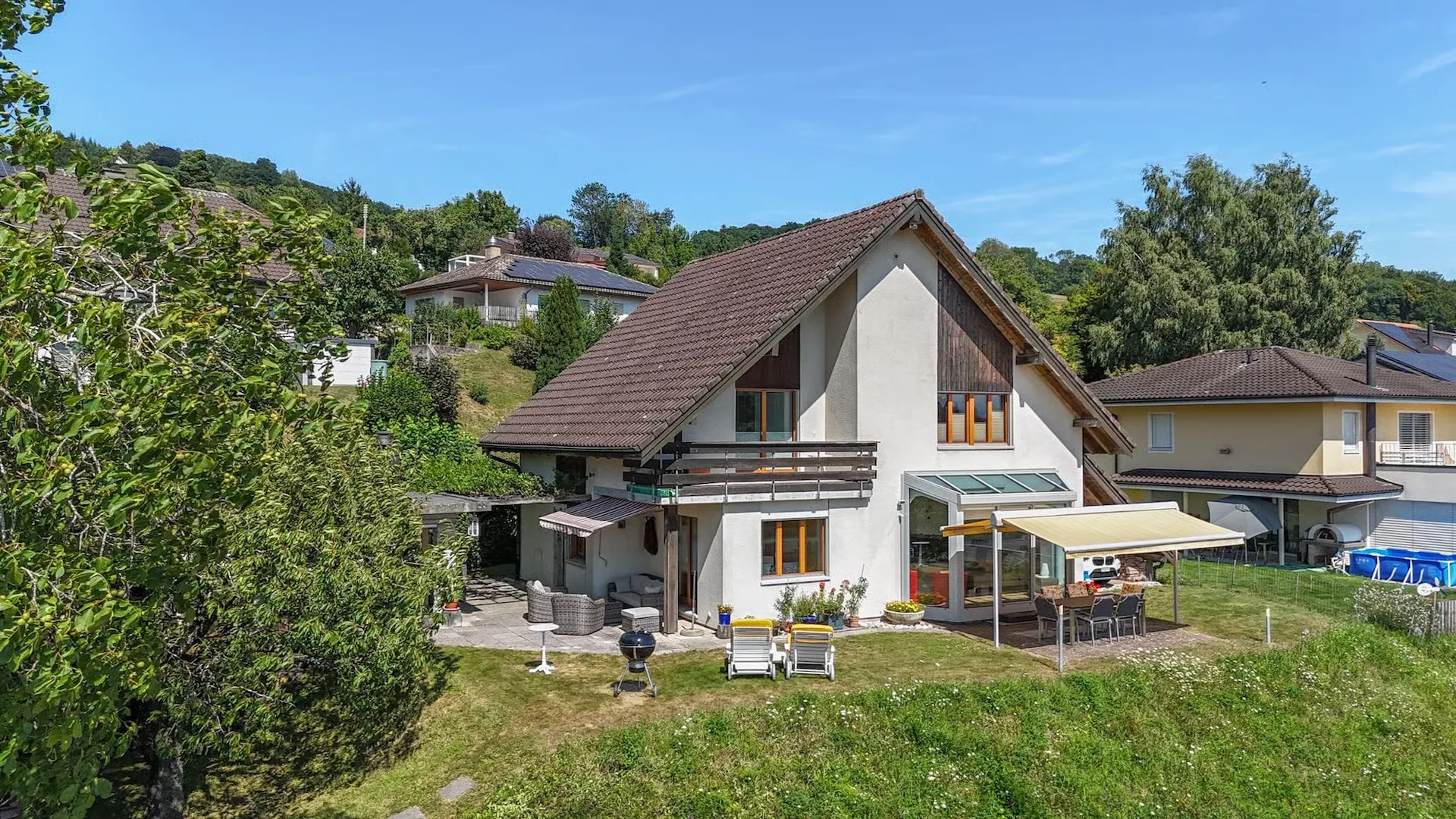 Viel Platz, viel Grün, viel Weitsicht - Ihr Zuhause nahe Solothurn