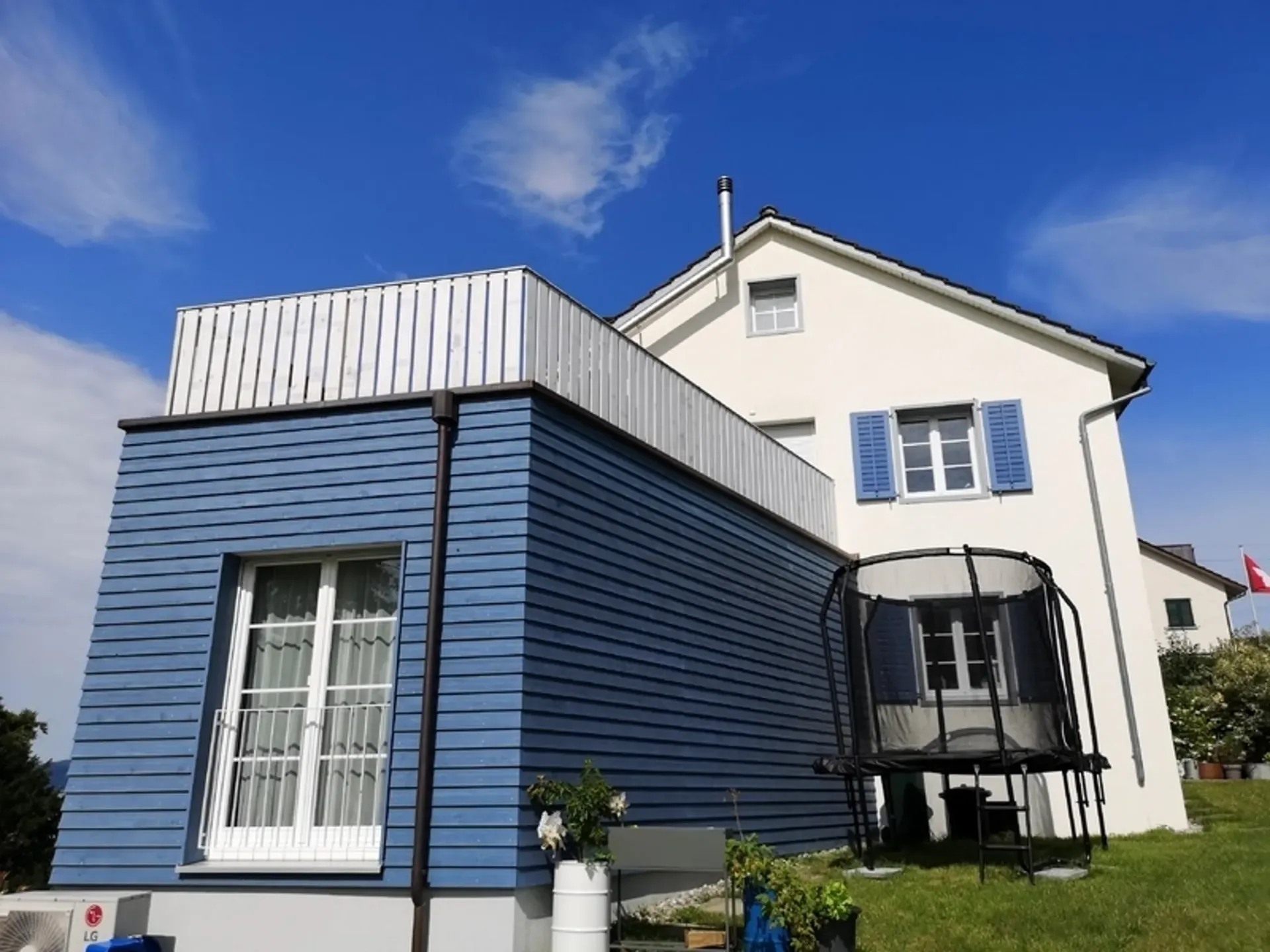 5½ ZIMMER-HAUS IN UETIKON AM SEE (ZH), MÖBLIERT, TEMPORÄR