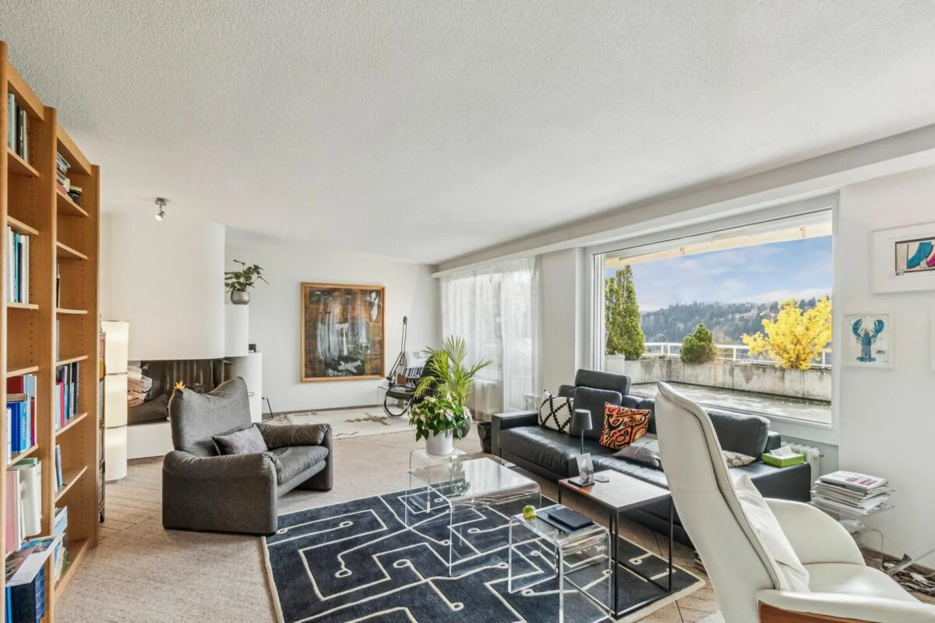 Raum für Ihre Visionen - Grosszügige Terrassenwohnung mit Weitblick