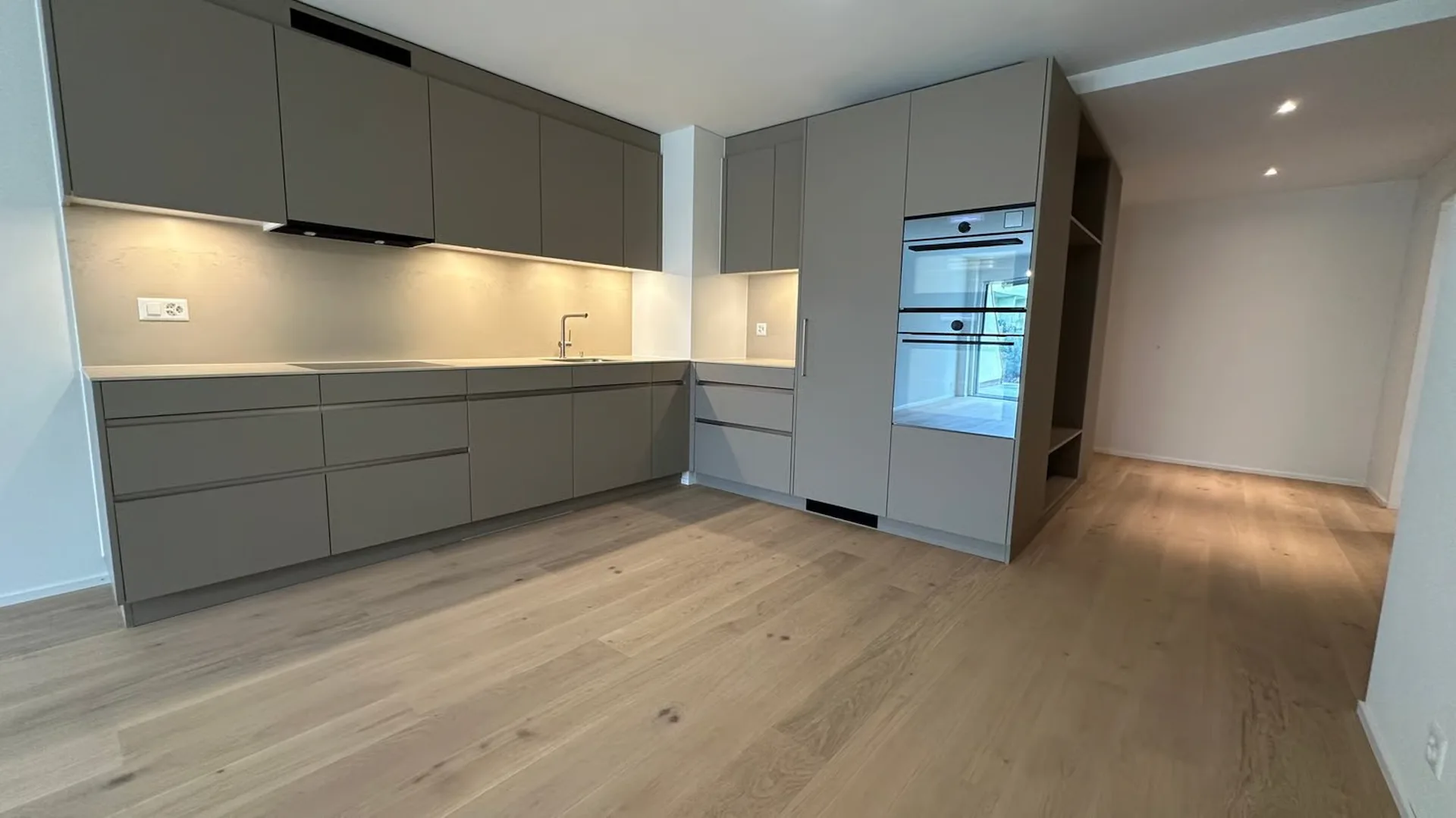 LAGO VISTA - Alte Landstrasse 22, Thalwil