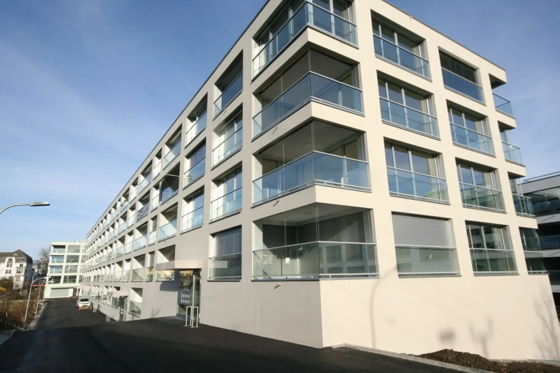 Moderne 3.5 Zimmer-Wohnung an top Lage