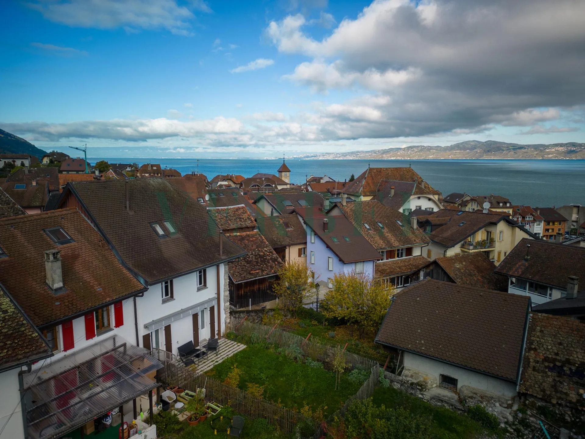 Maison de deux appartements au centre de St-Gingolph