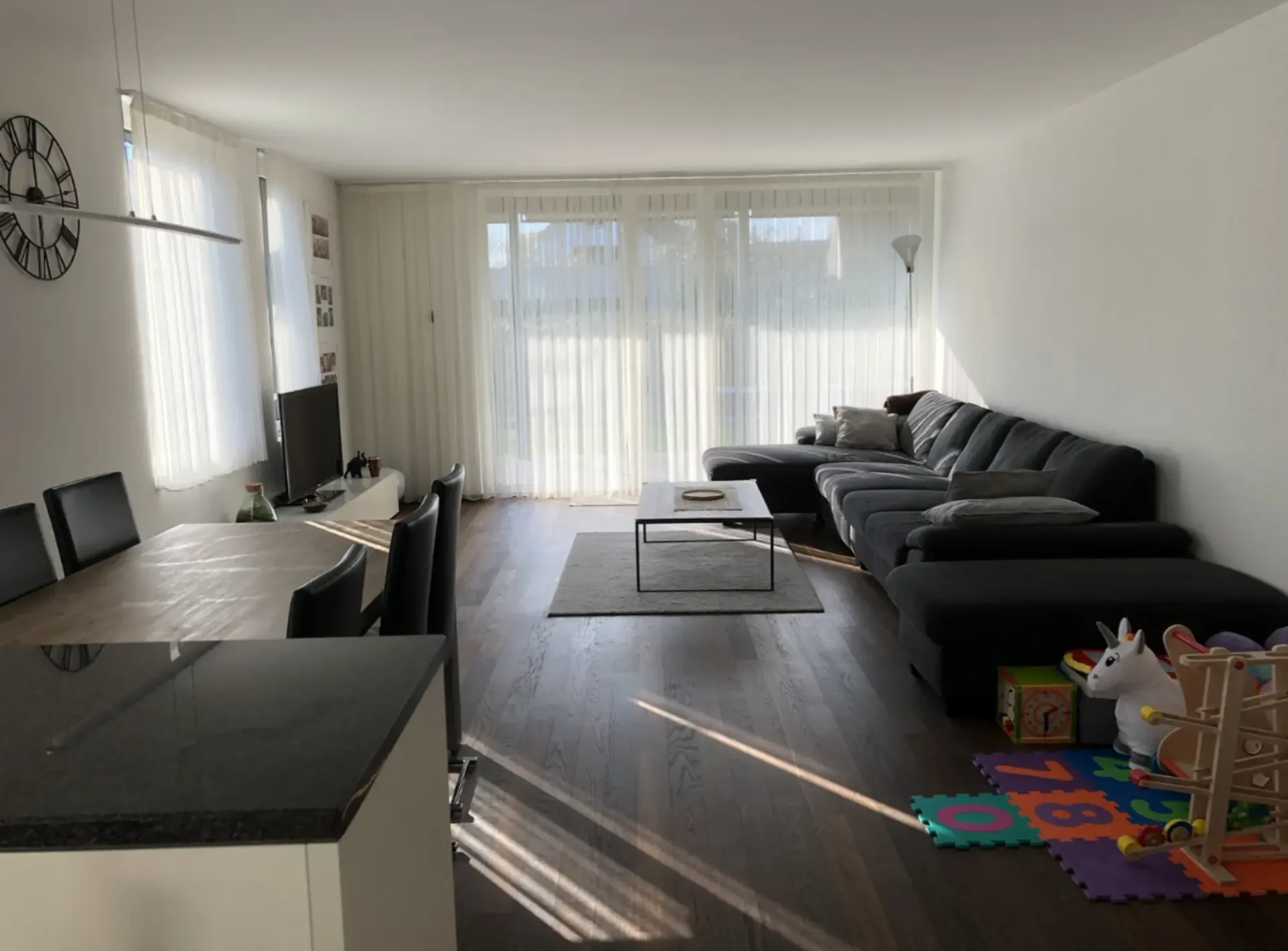 Hochwertige 3.5-Zimmer-Gartenwohnung mit privatem Südgarten