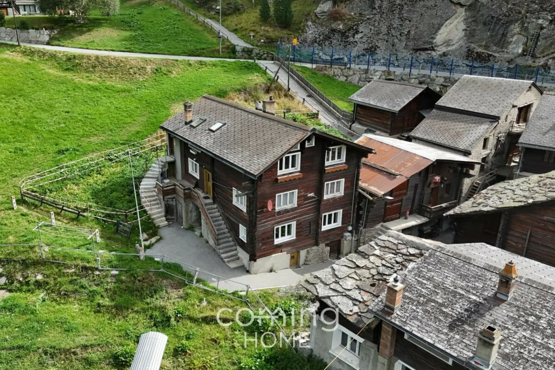 Charmante 4-Zimmerwohnung in Saas-Grund mit sonniger Bergsicht