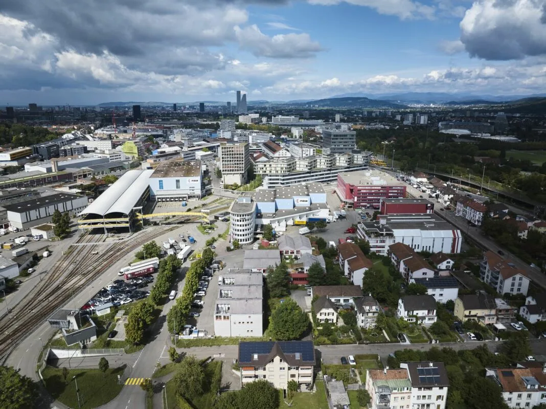 Working in the center of the Dreispitz development
