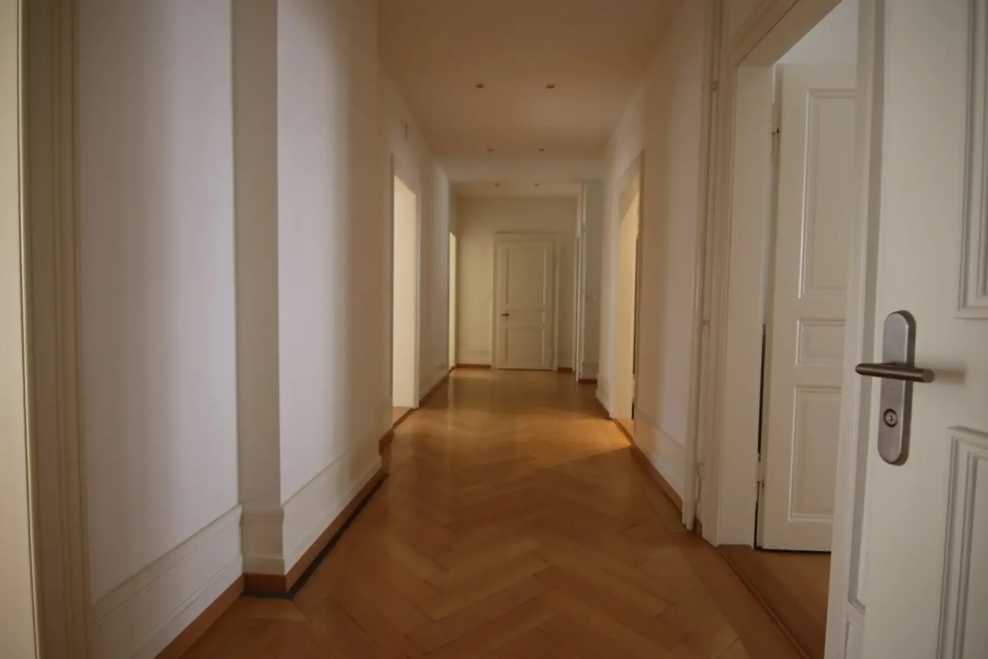 Befristete Vermietung Jungendstilwohnung im Seefeld bis 15.8.2027