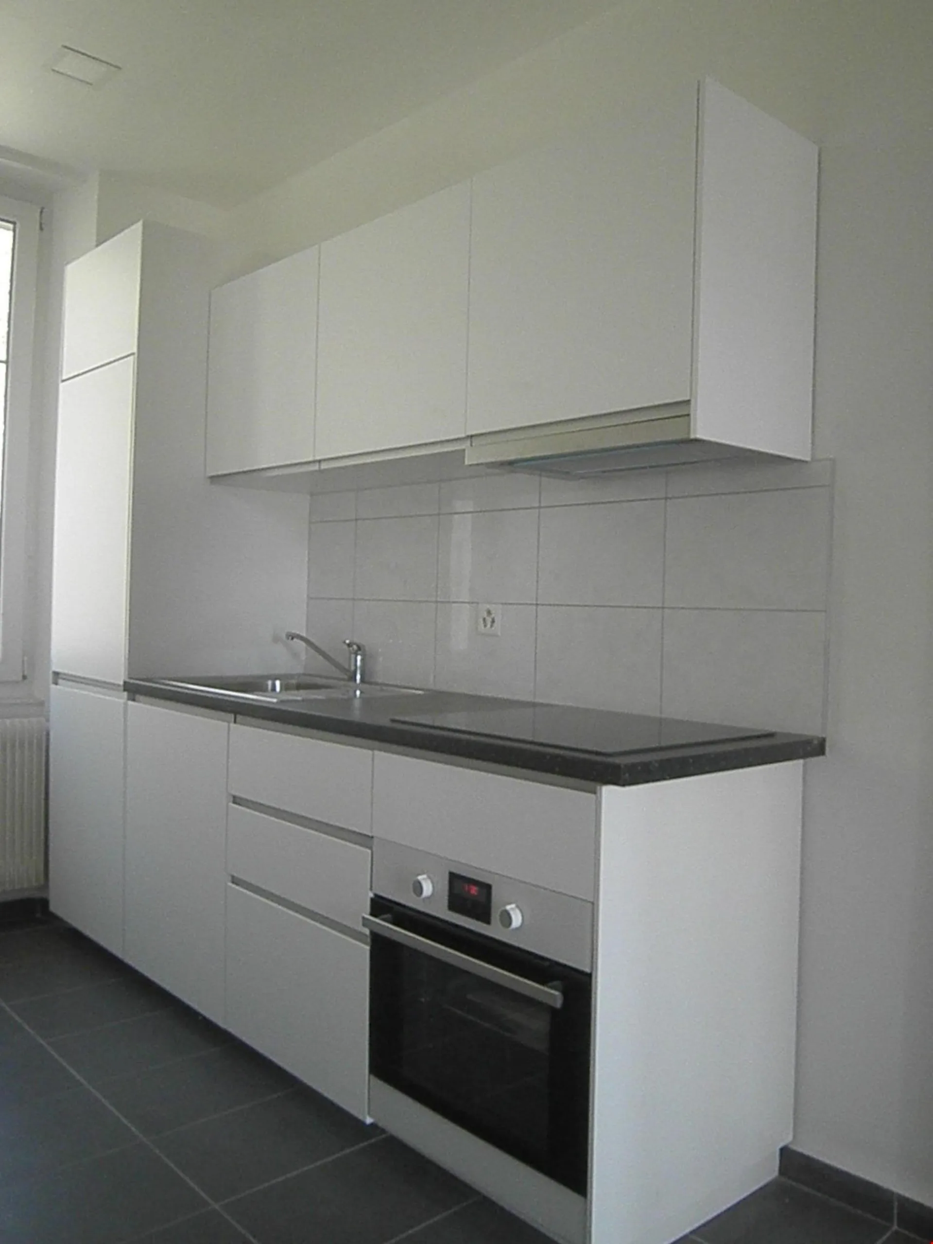 In ruhiger Nachbarschaft, Apartment mit Balkon