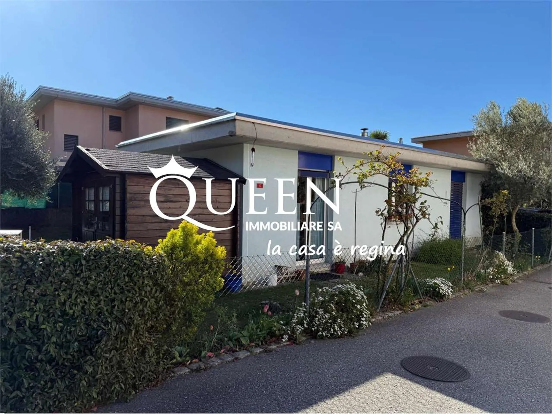 DUPLEX 4,5 LOKALE RENOVIERTE WOHNUNG