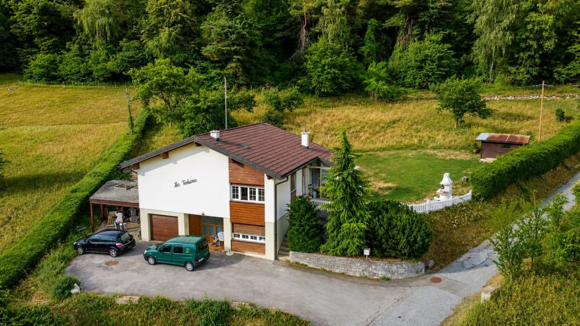 Sion, Villa mit 5.5 Zimmern von 197m2 in den Höhen von Bramois, inmitten der Natur, Garage, überdacht