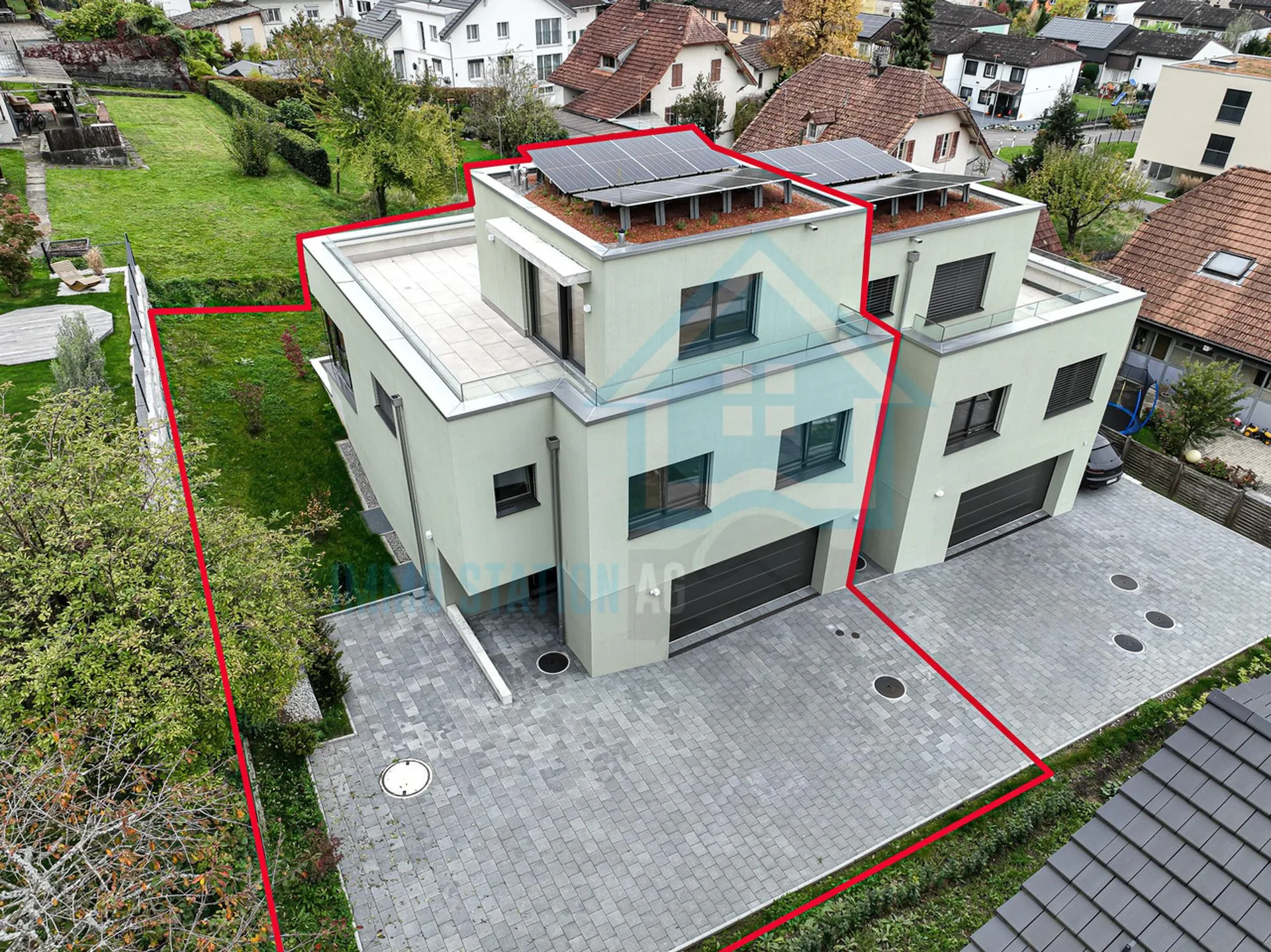 Exklusives Neubau-6.5-Zimmer-Doppeleinfamilienhaus mit Panoramablick