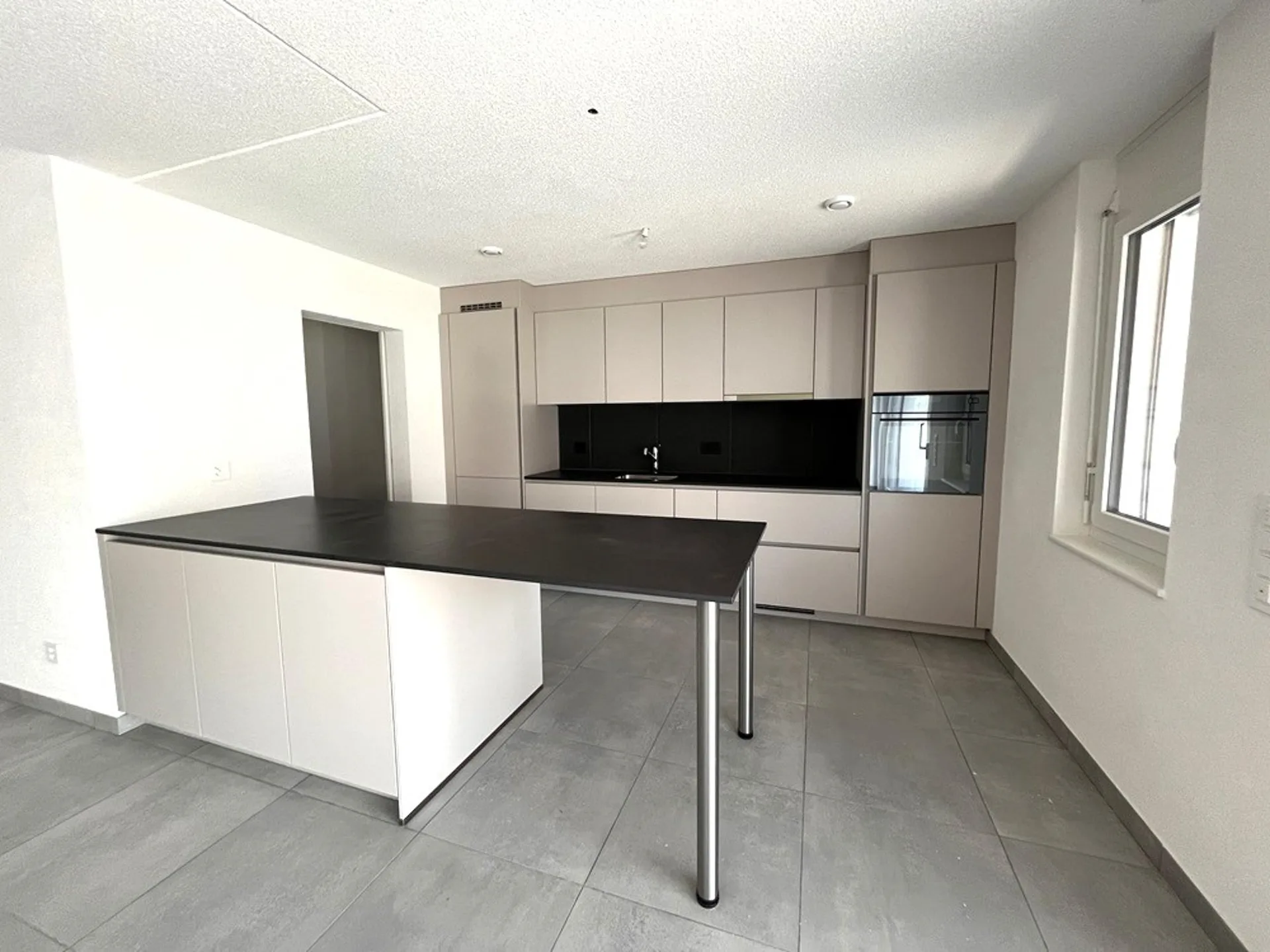 Appartement, Courtételle - 517000
